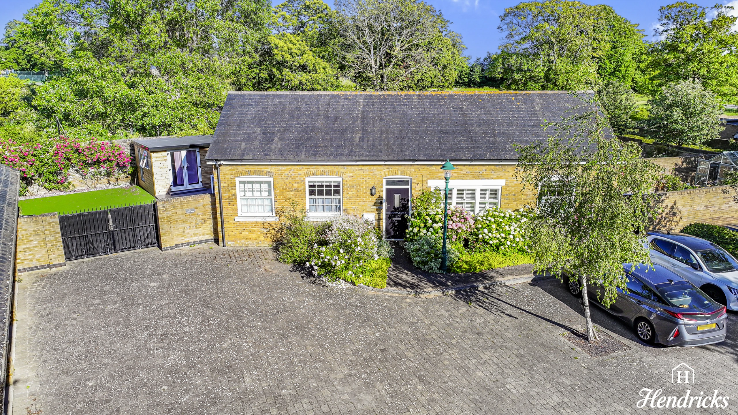 Property enquiry form background image