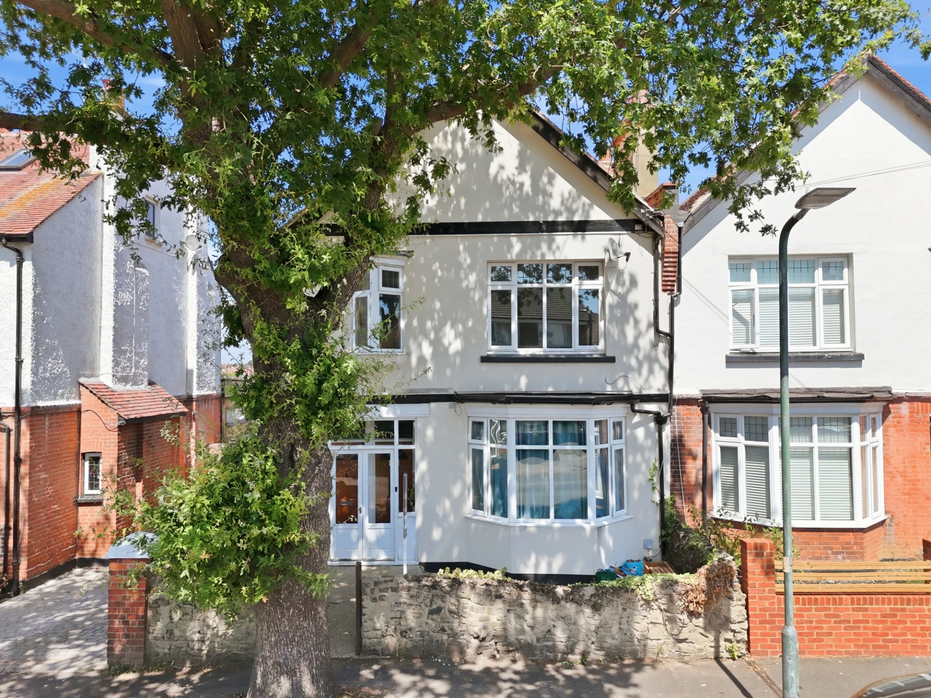 Property enquiry form background image