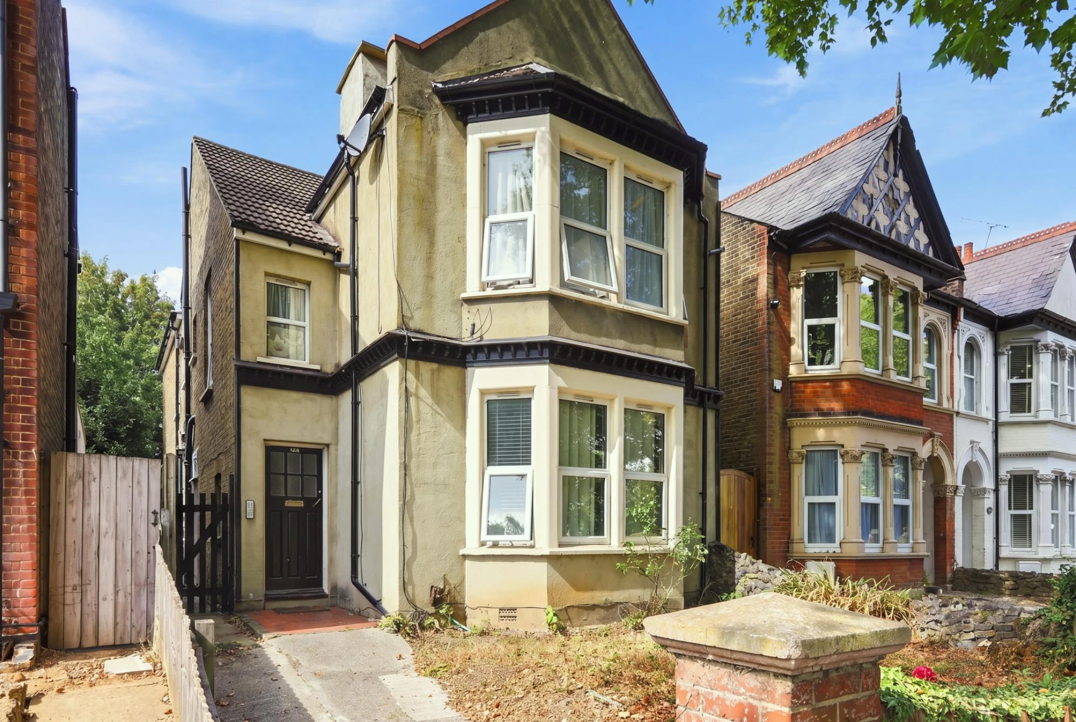Property enquiry form background image