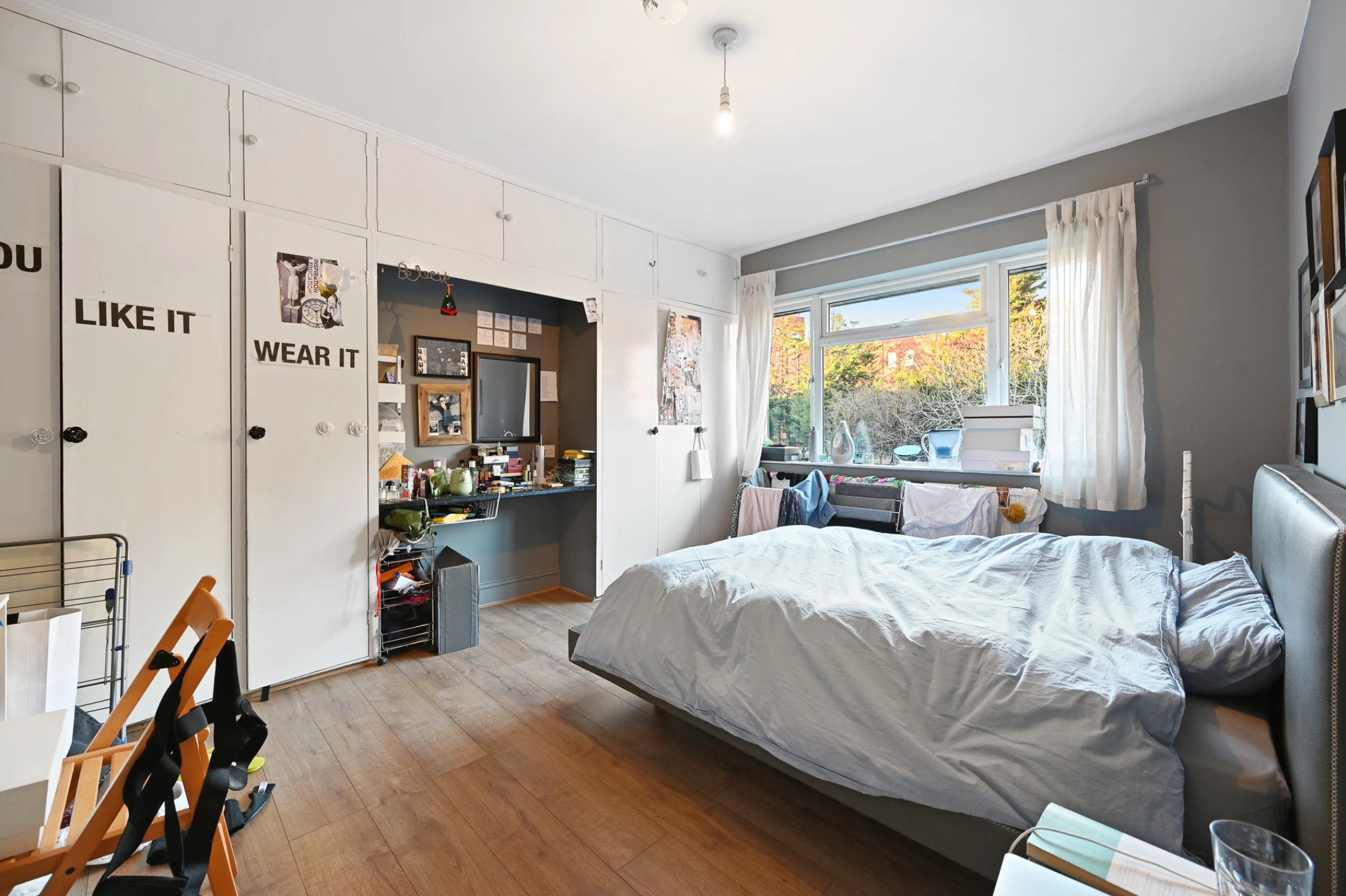 Property enquiry form background image