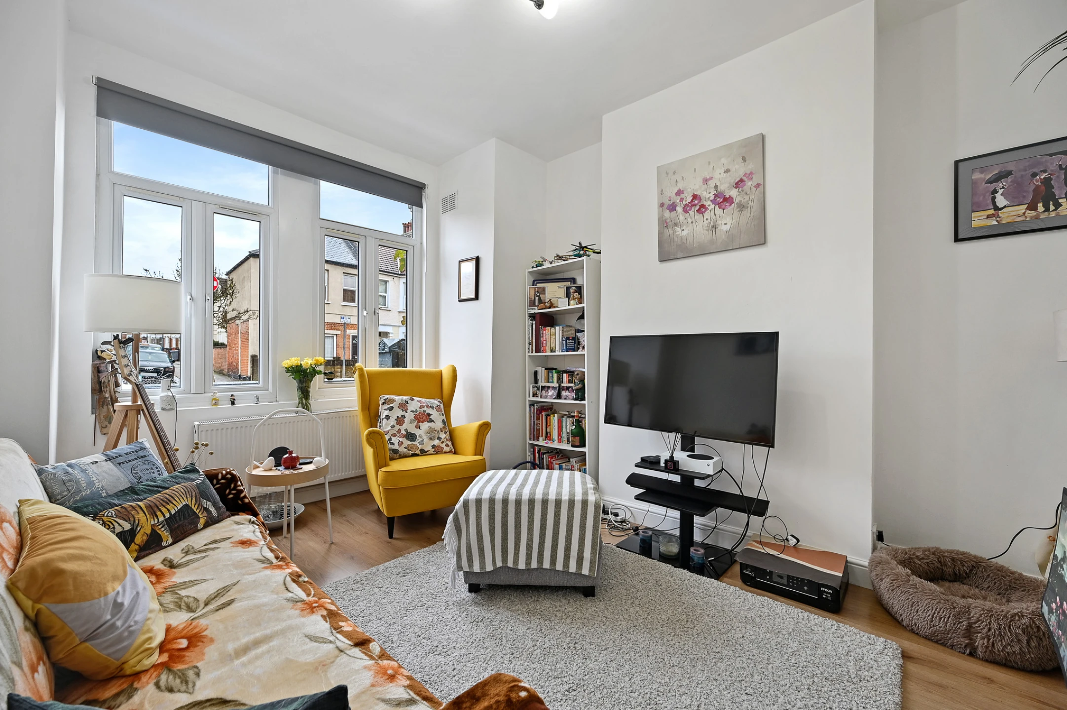 Property enquiry form background image