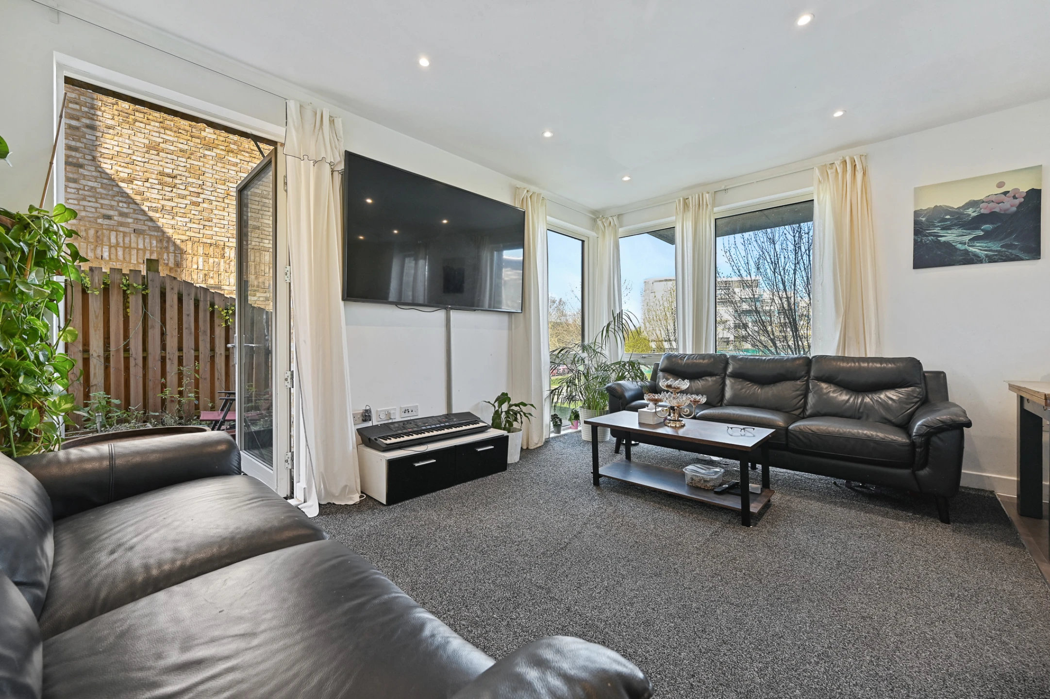 Property enquiry form background image