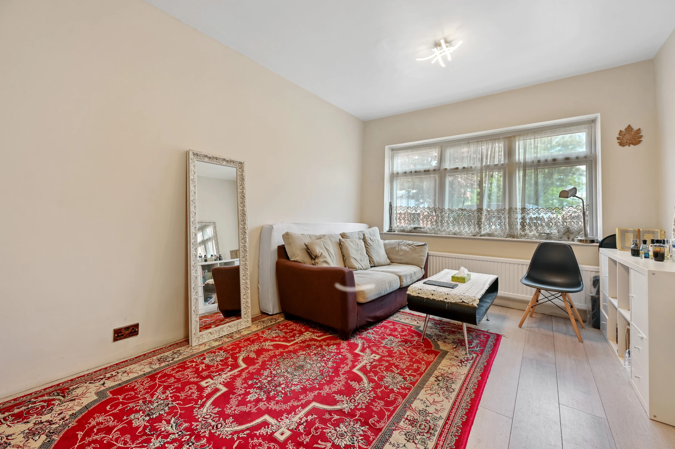 Property enquiry form background image