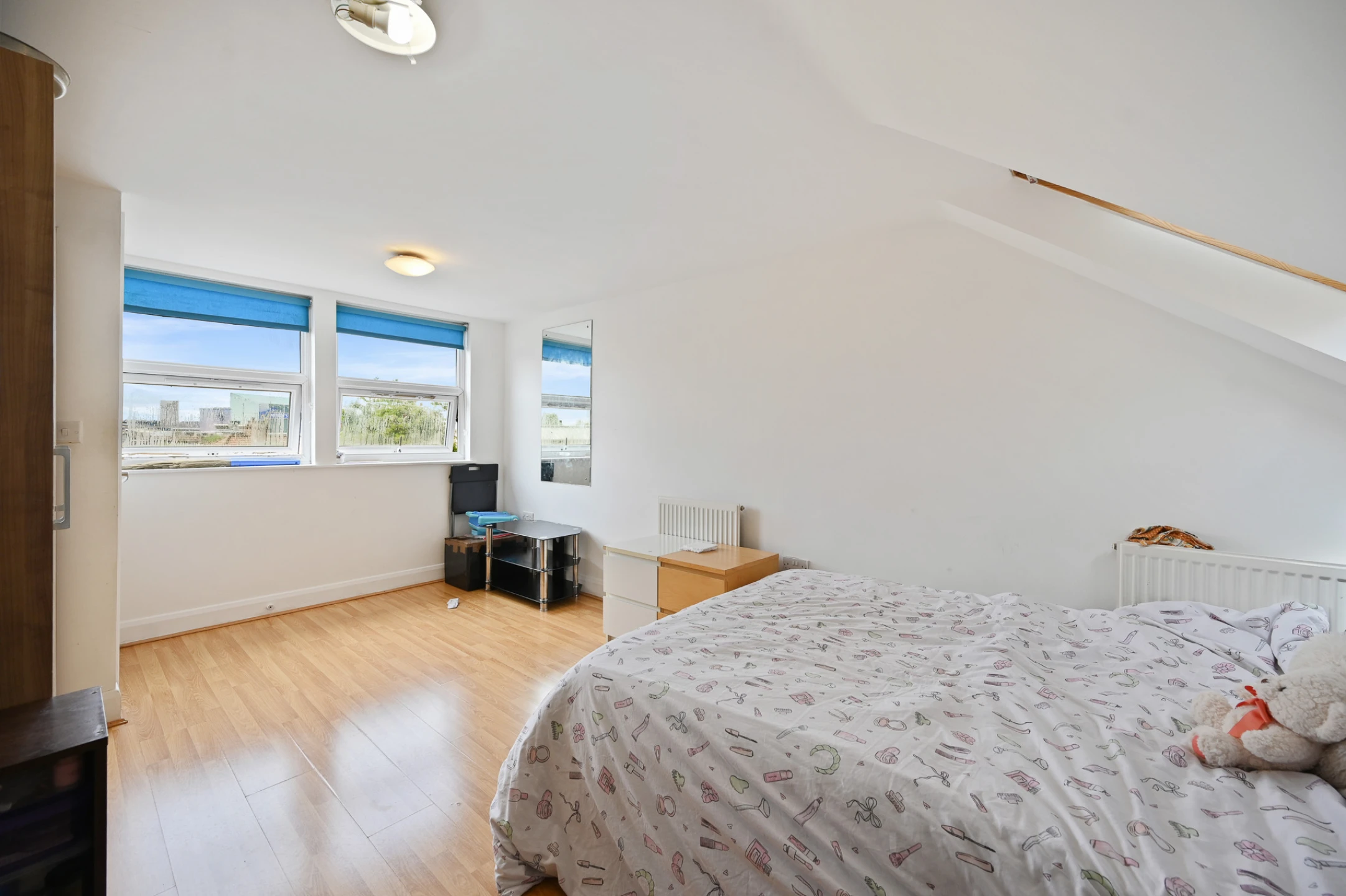 Property enquiry form background image