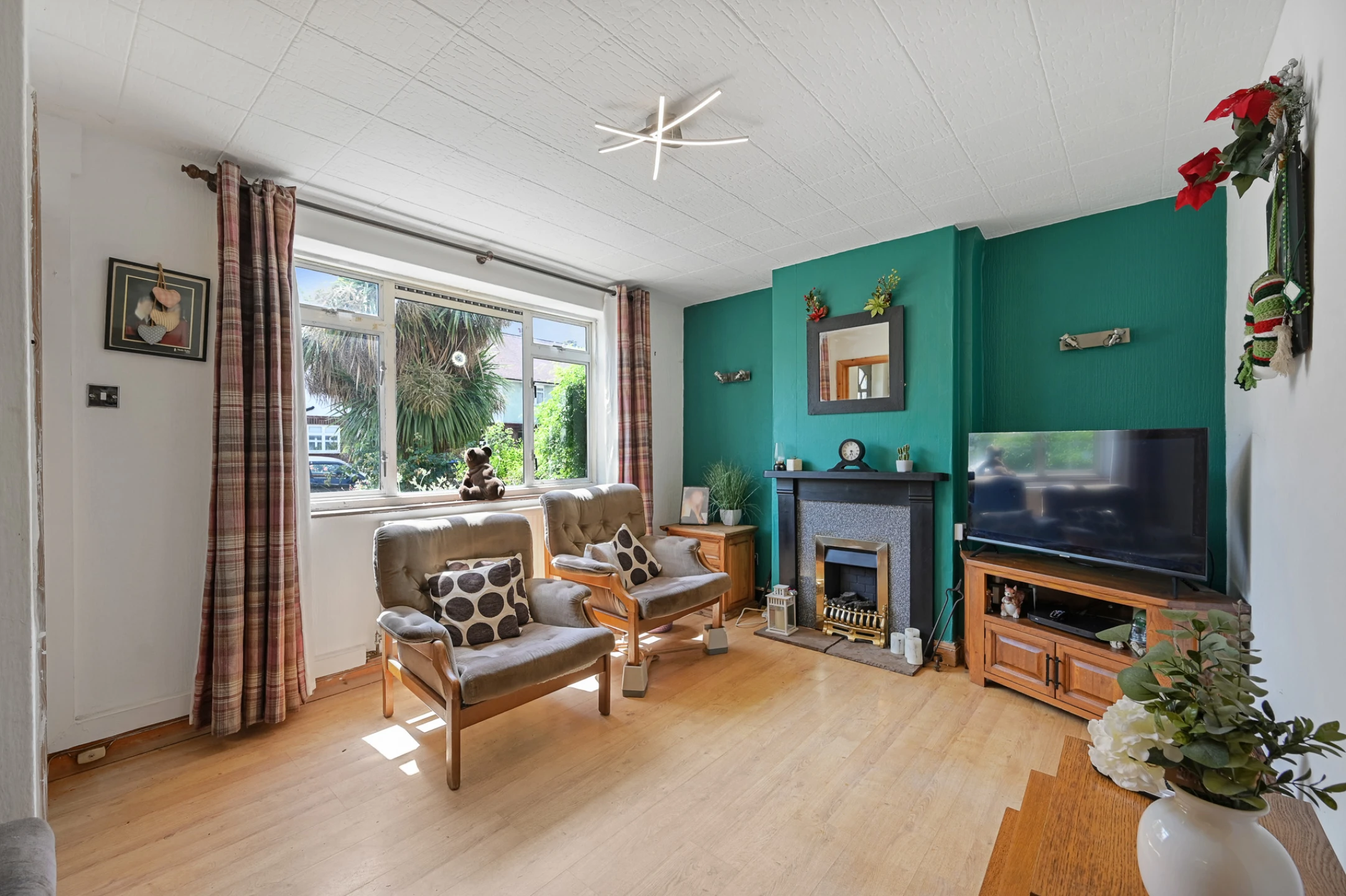 Property enquiry form background image