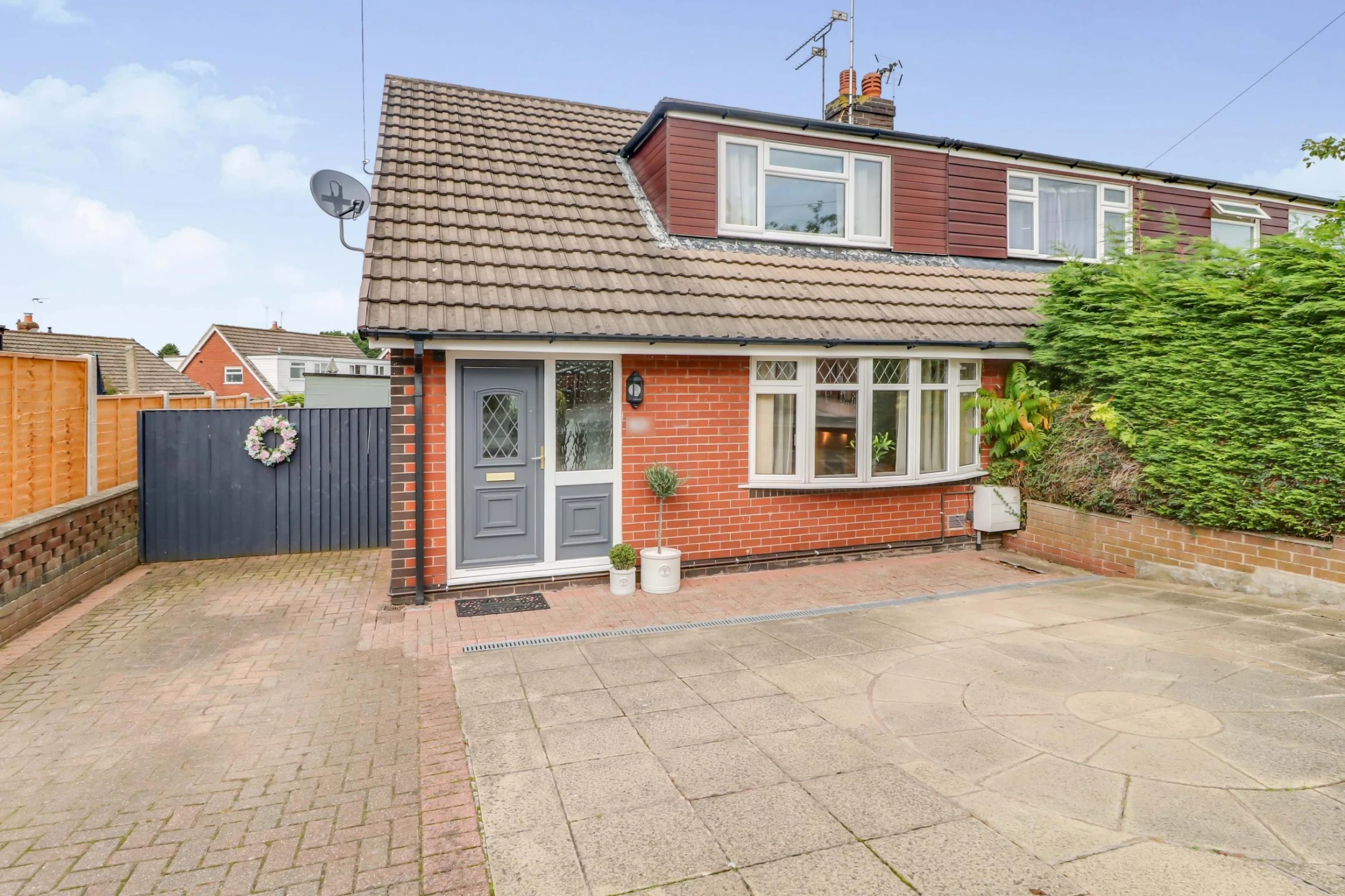 Property enquiry form background image