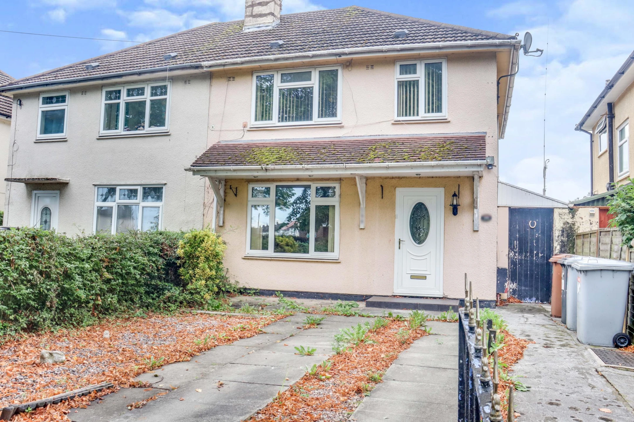 Property enquiry form background image