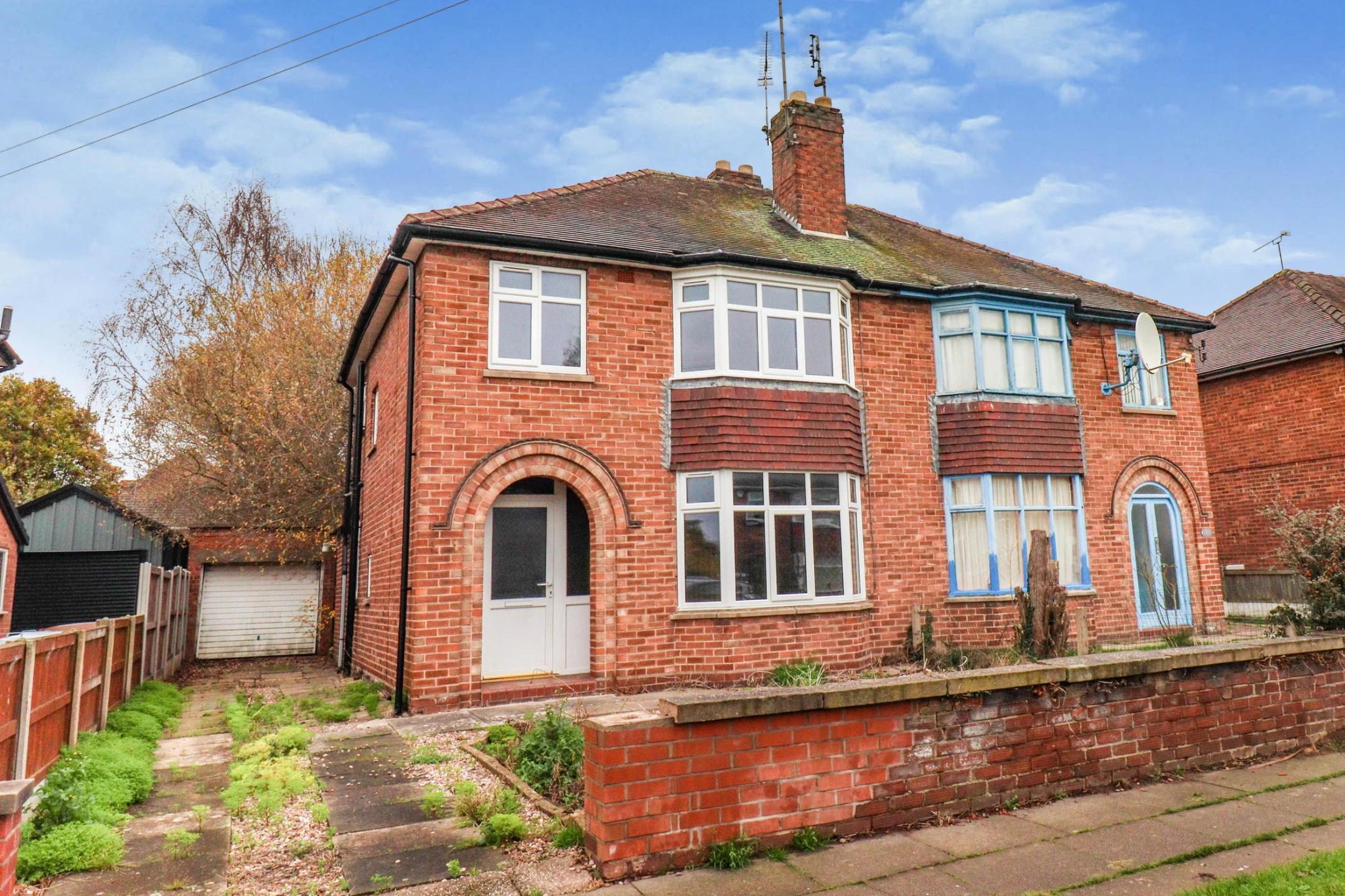 Property enquiry form background image