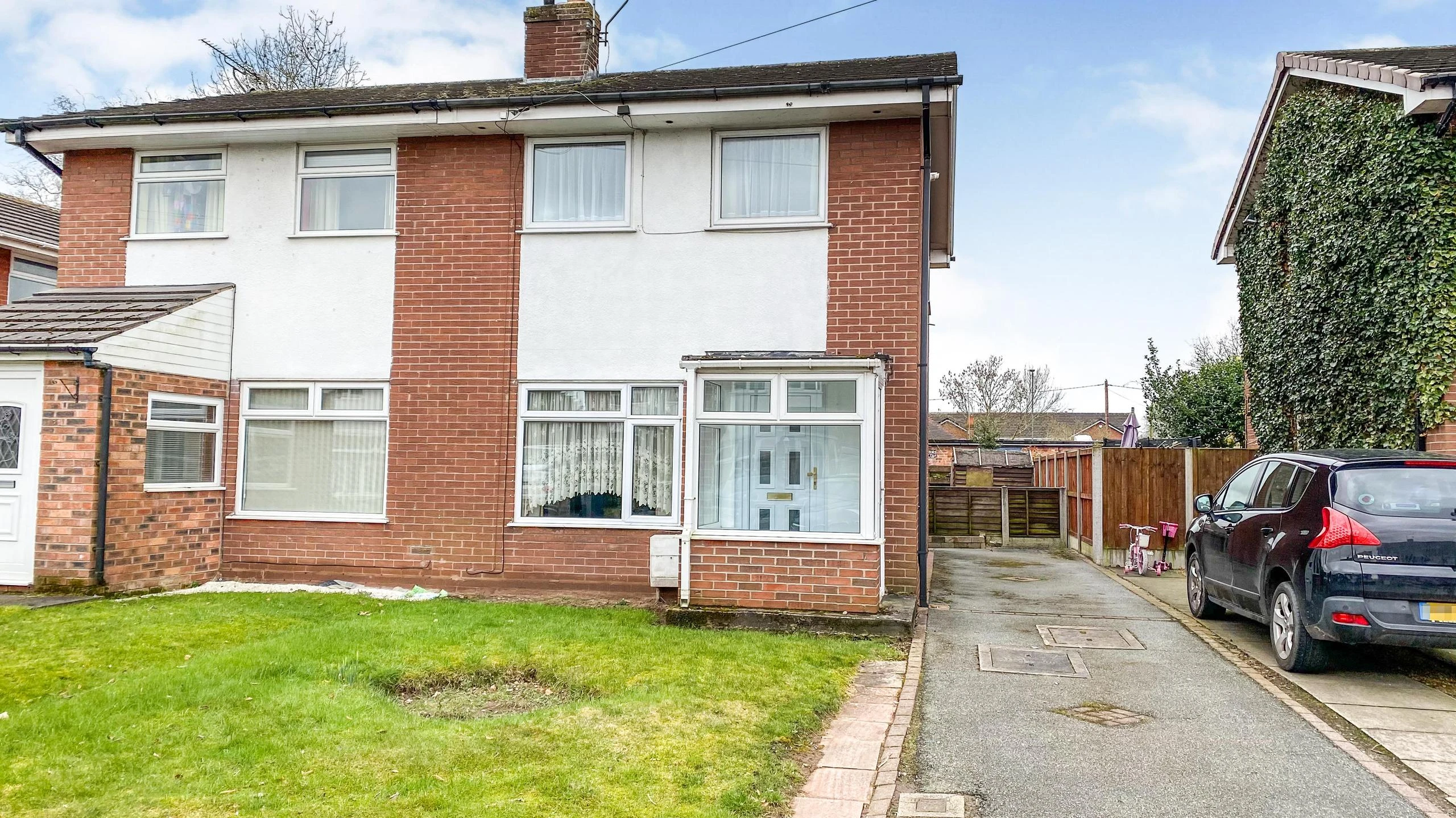 Property enquiry form background image