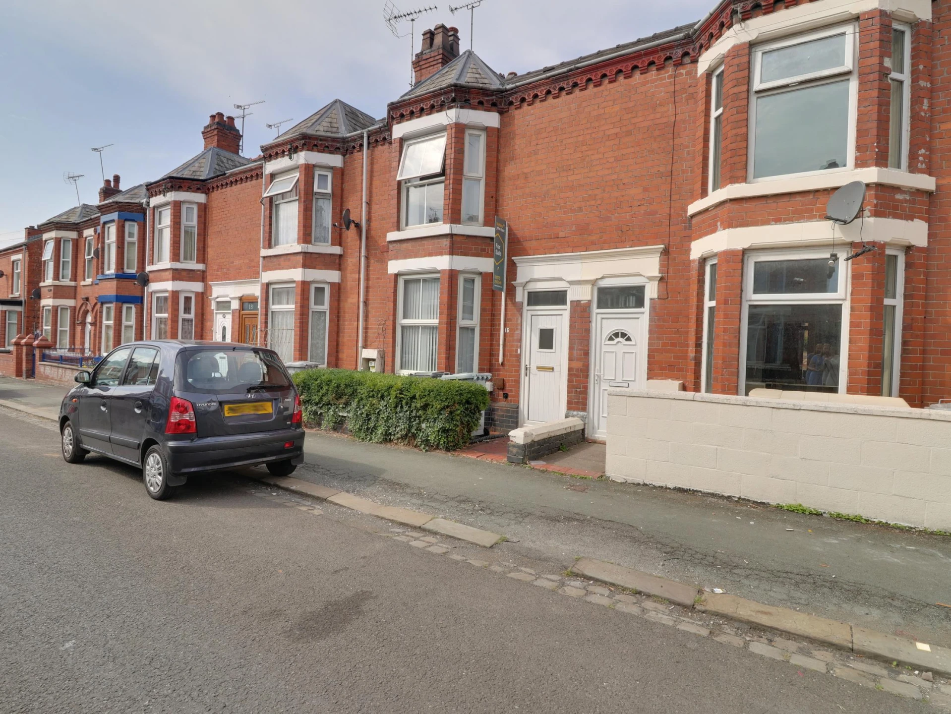 Property enquiry form background image