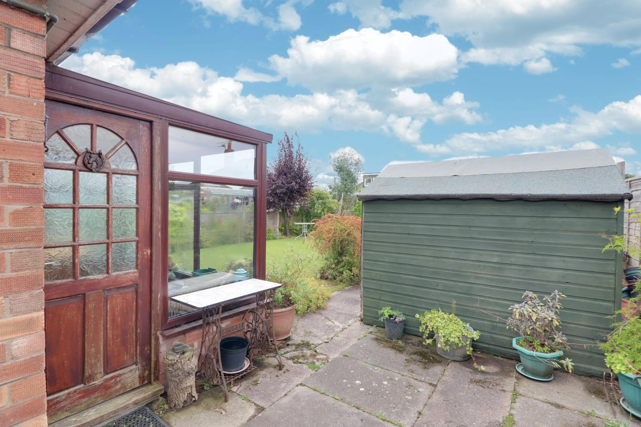 Laureston Avenue, Crewe