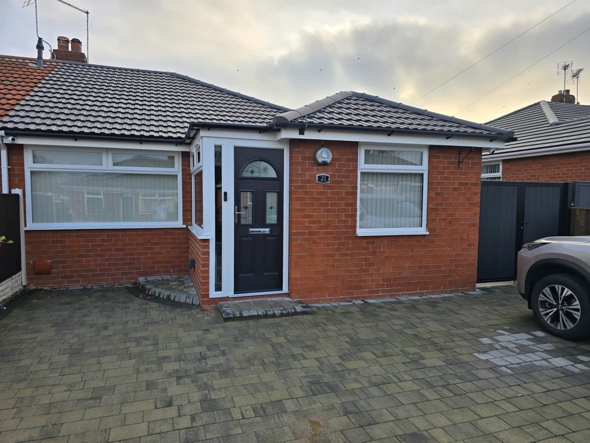 Property enquiry form background image