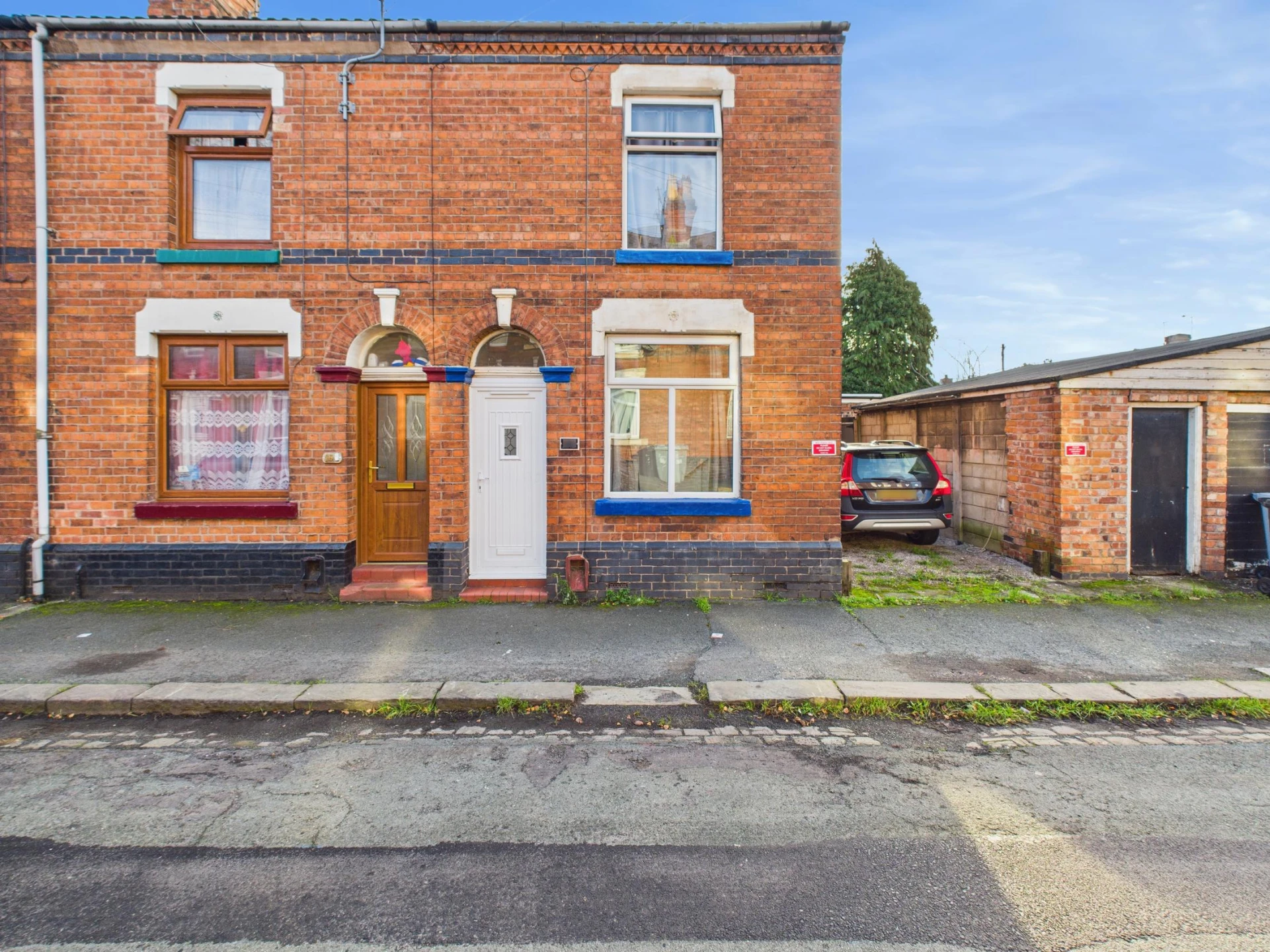 Property enquiry form background image