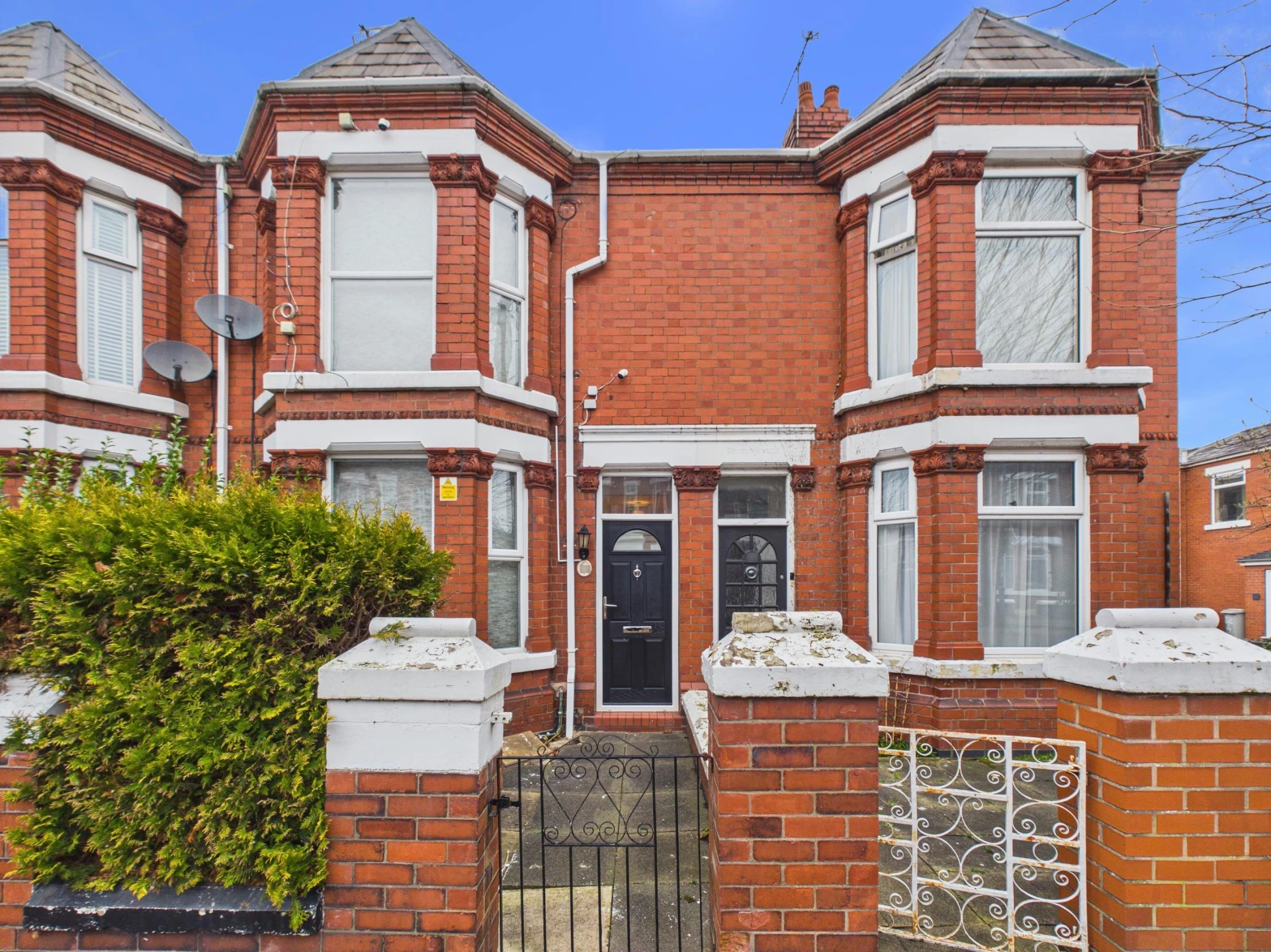 Property enquiry form background image