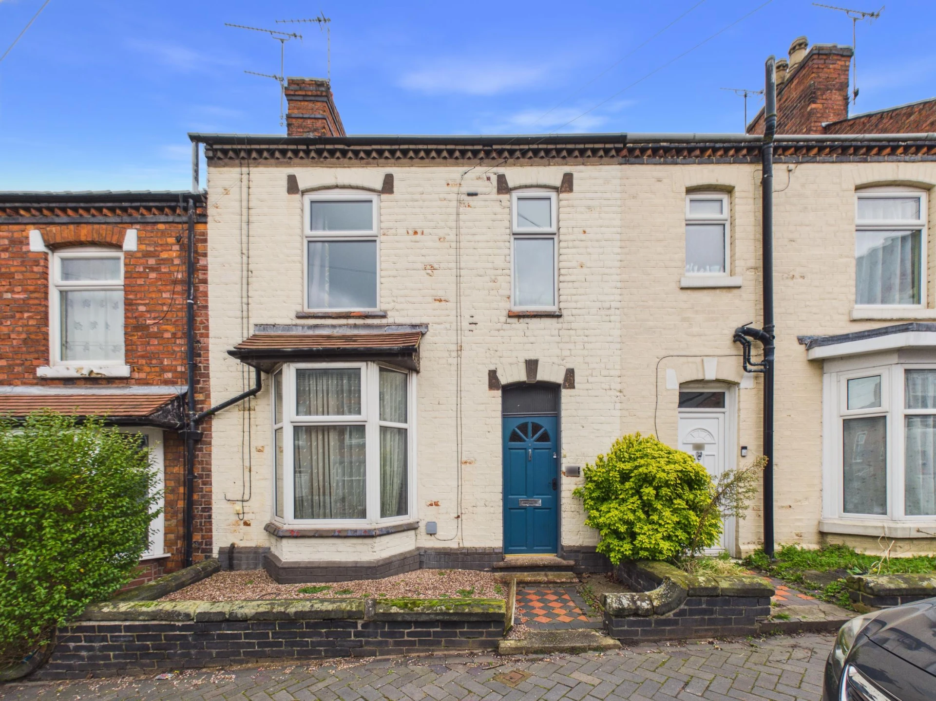 Property enquiry form background image