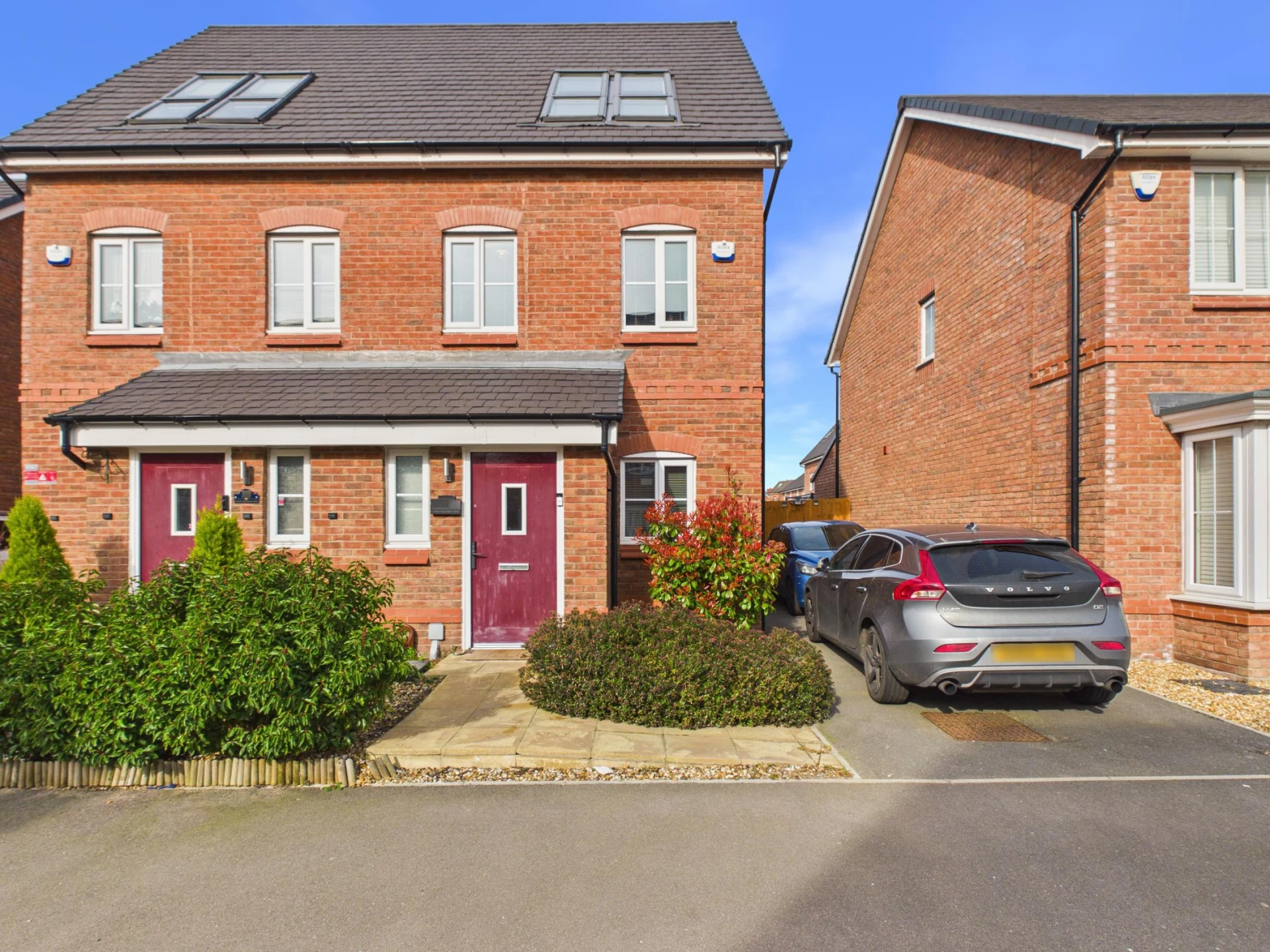 Property enquiry form background image