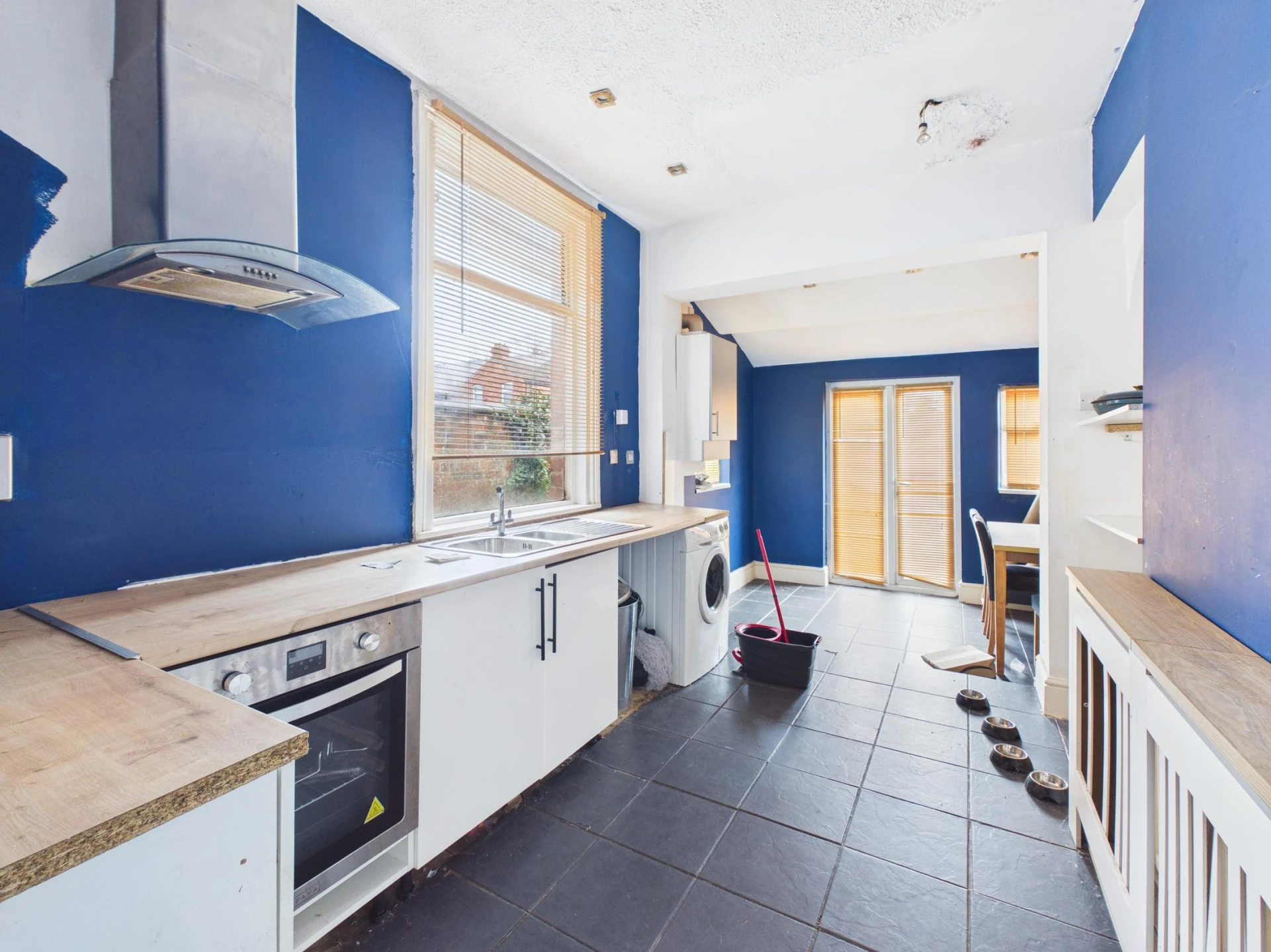 Walthall Street, Crewe