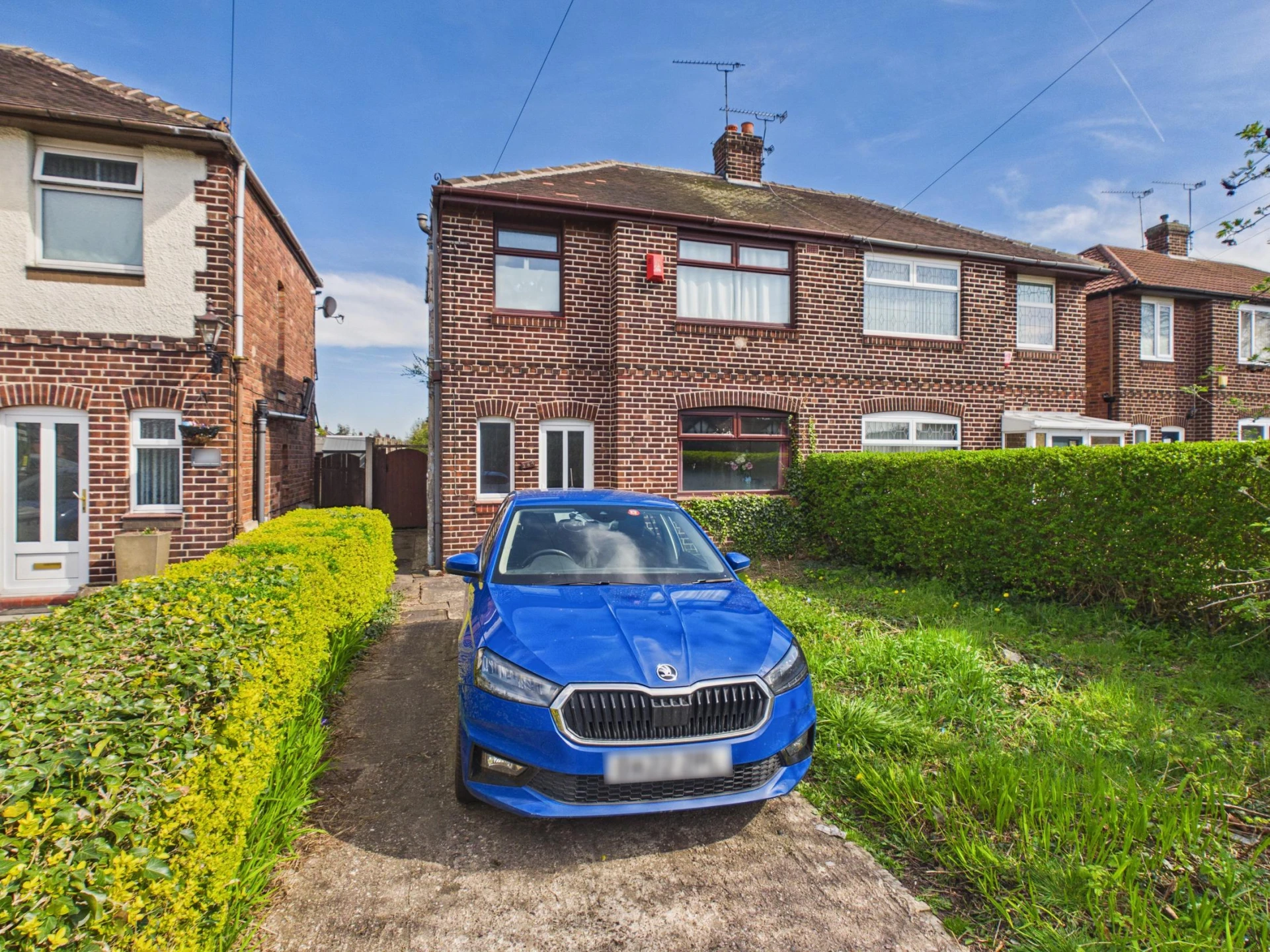 Property enquiry form background image