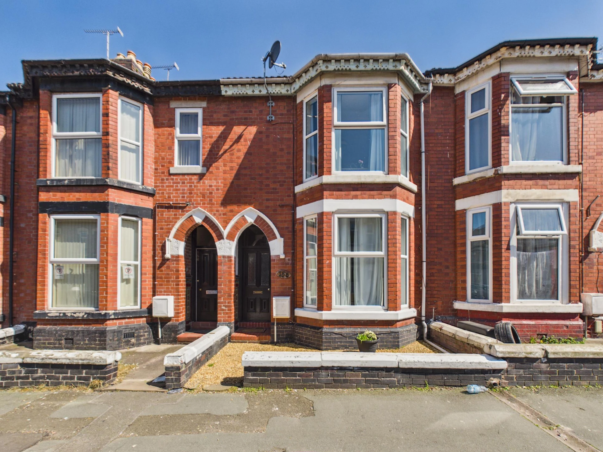 Property enquiry form background image