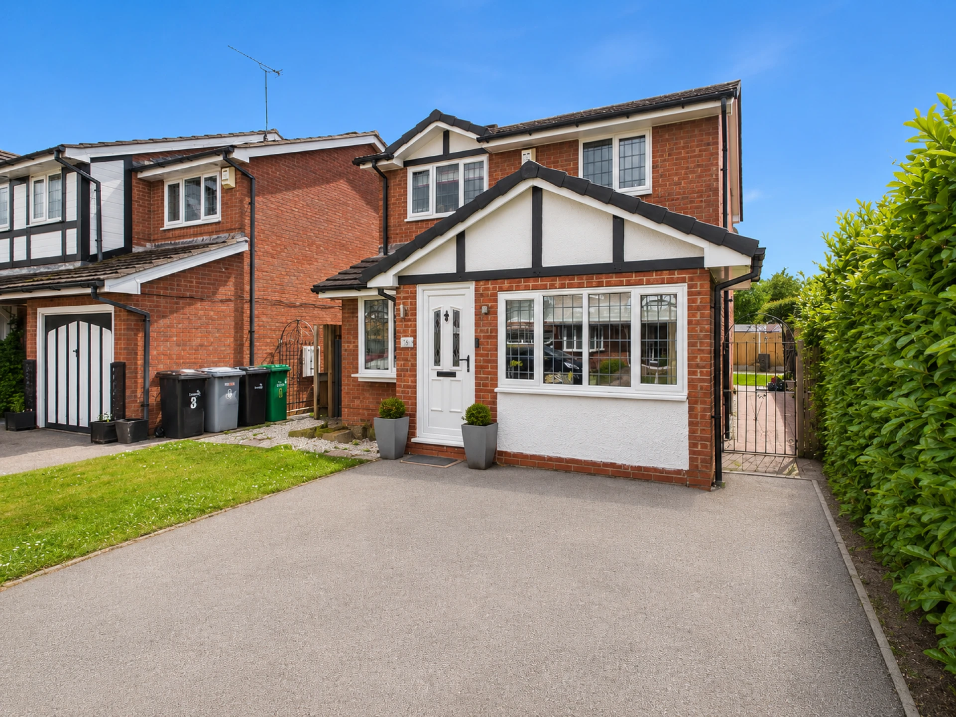 Property enquiry form background image