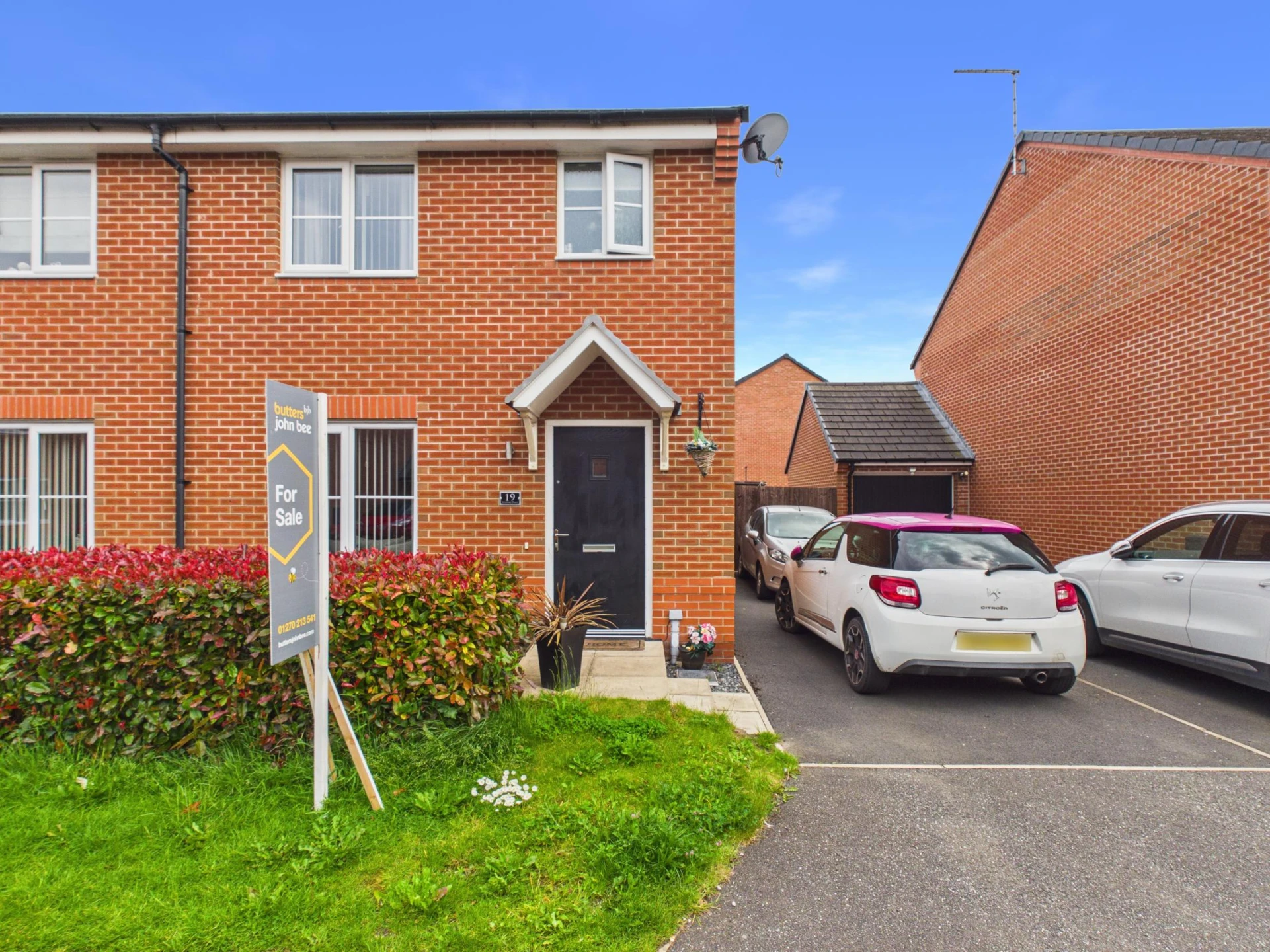 Property enquiry form background image
