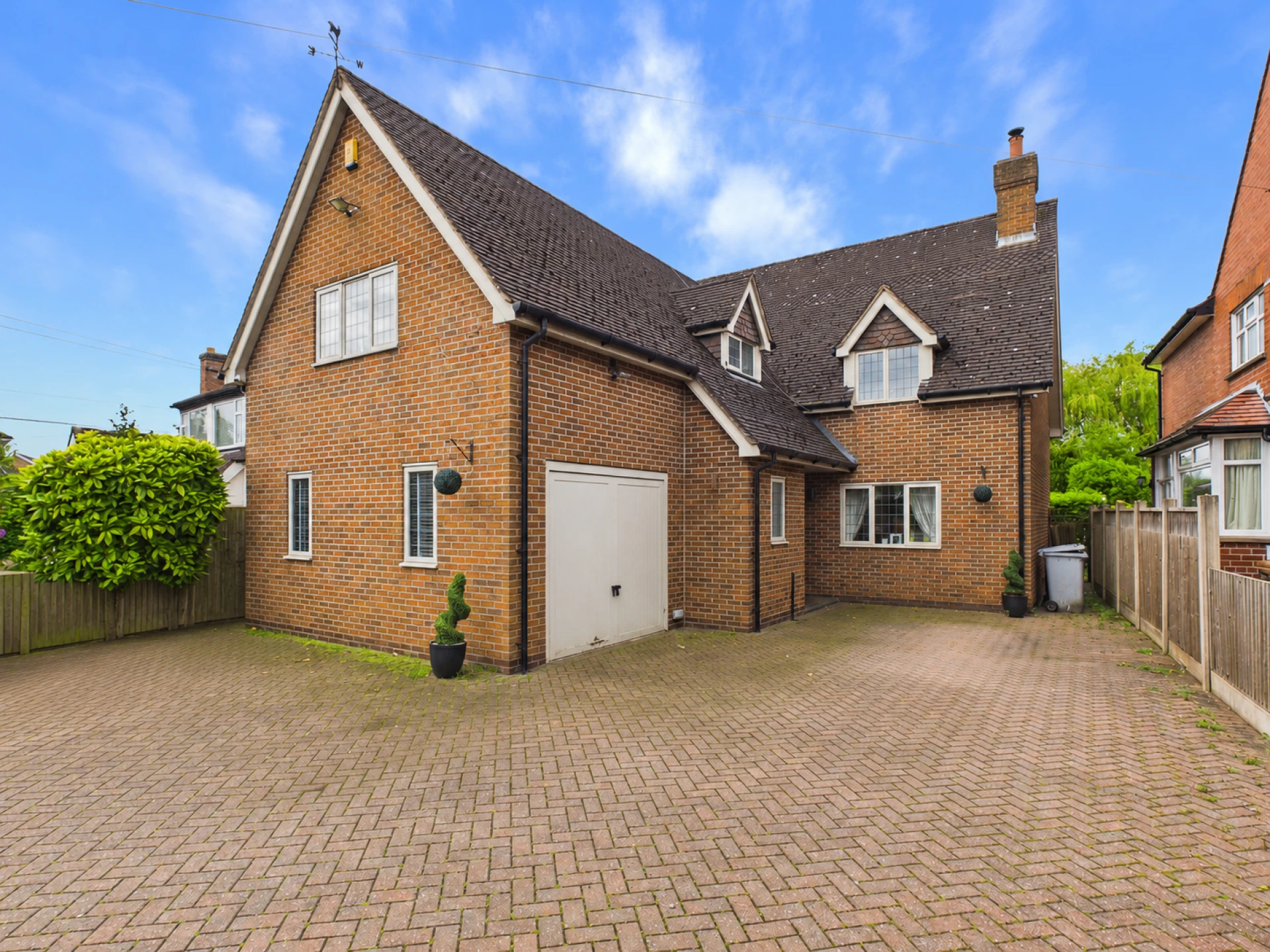 Property enquiry form background image
