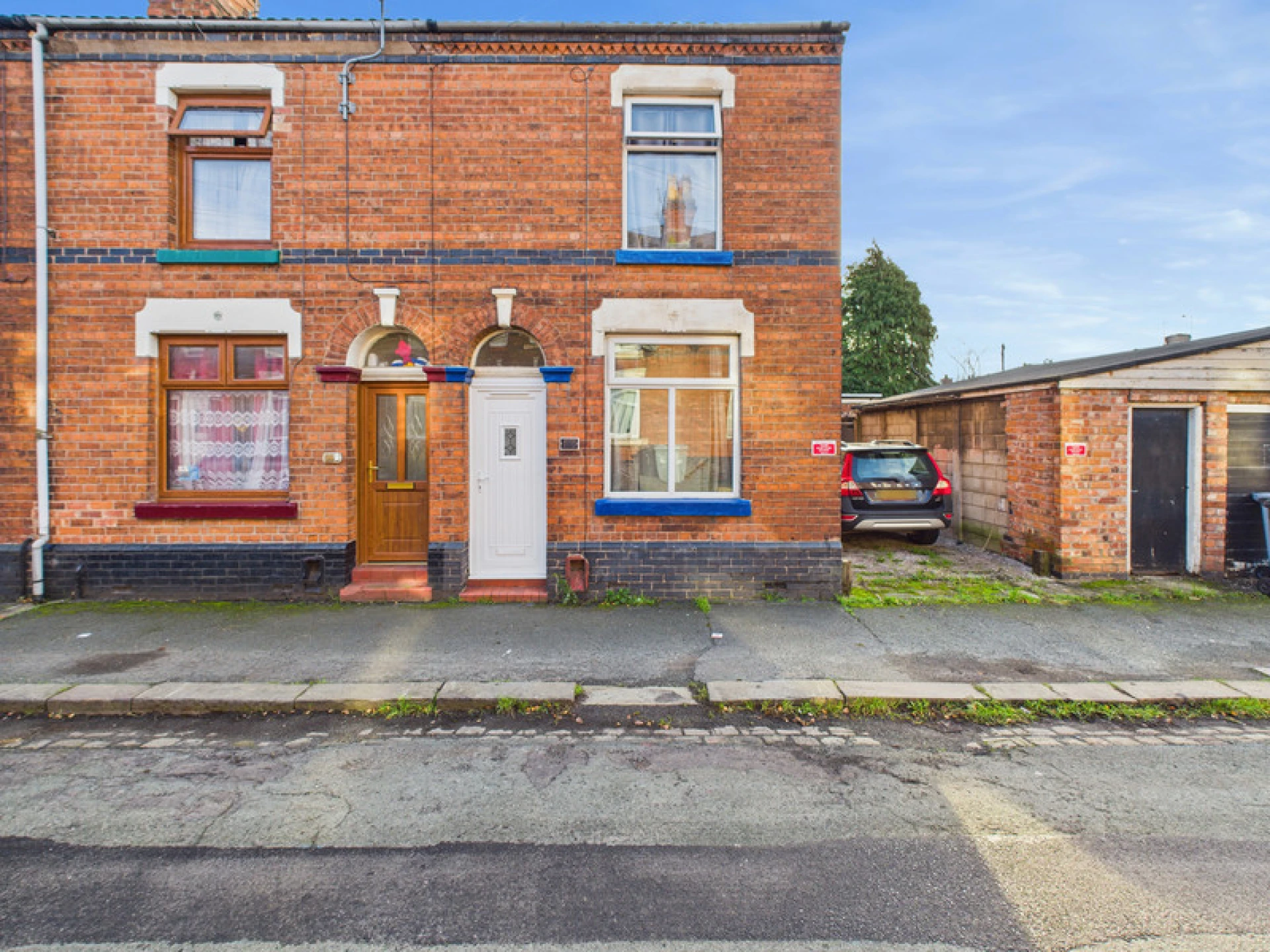 Property enquiry form background image