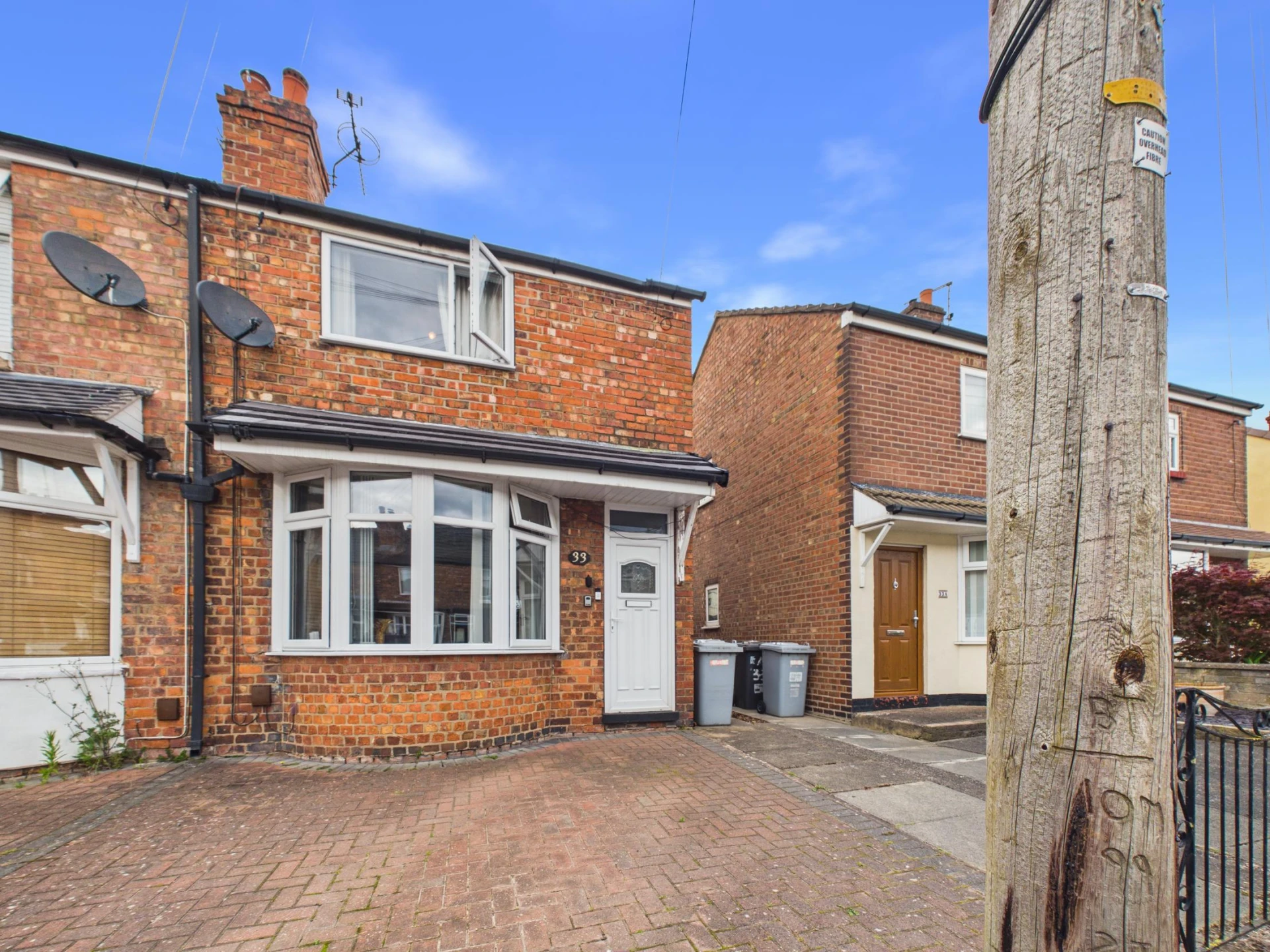 Property enquiry form background image