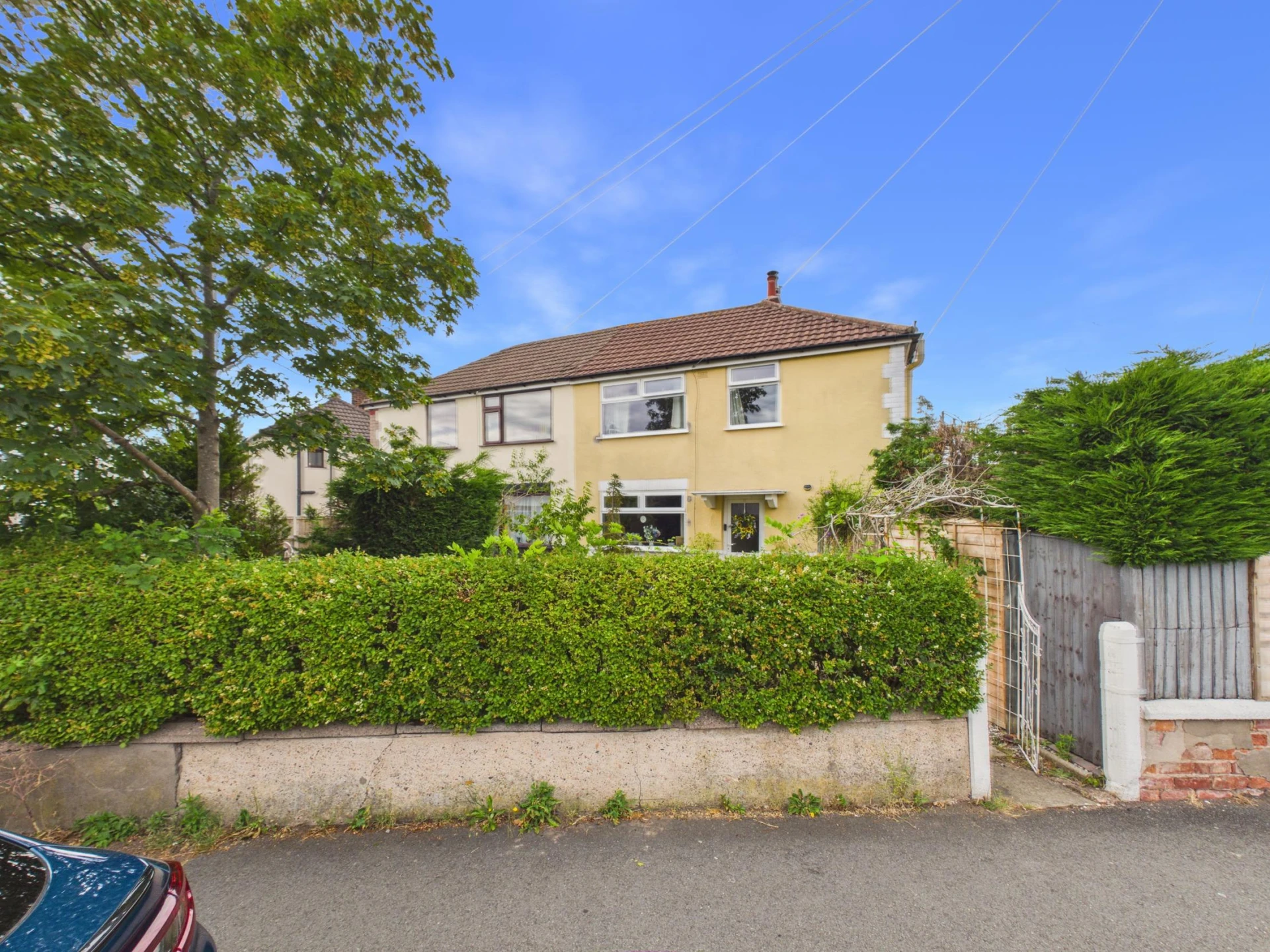 Property enquiry form background image