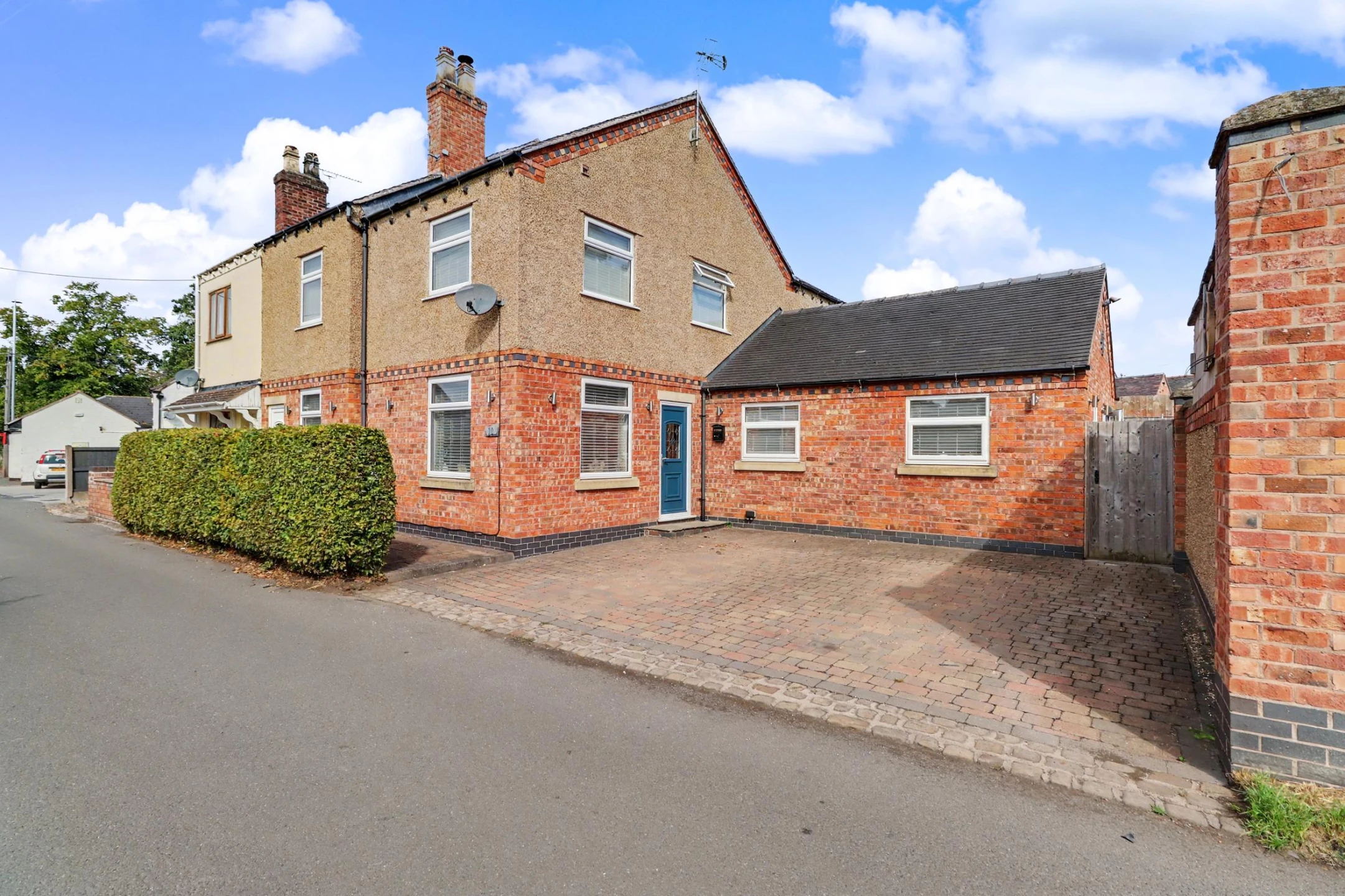 Property enquiry form background image