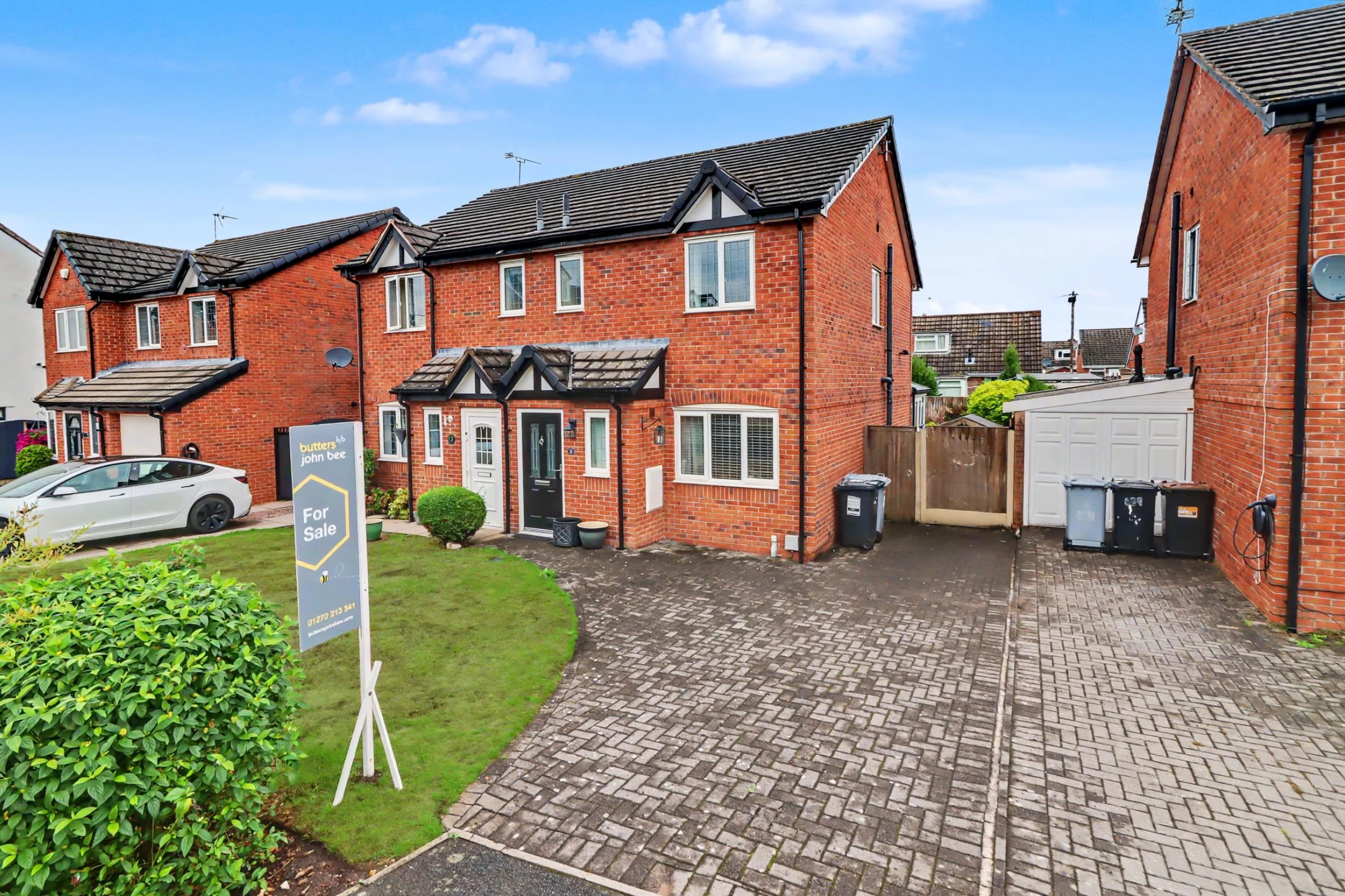 Property enquiry form background image