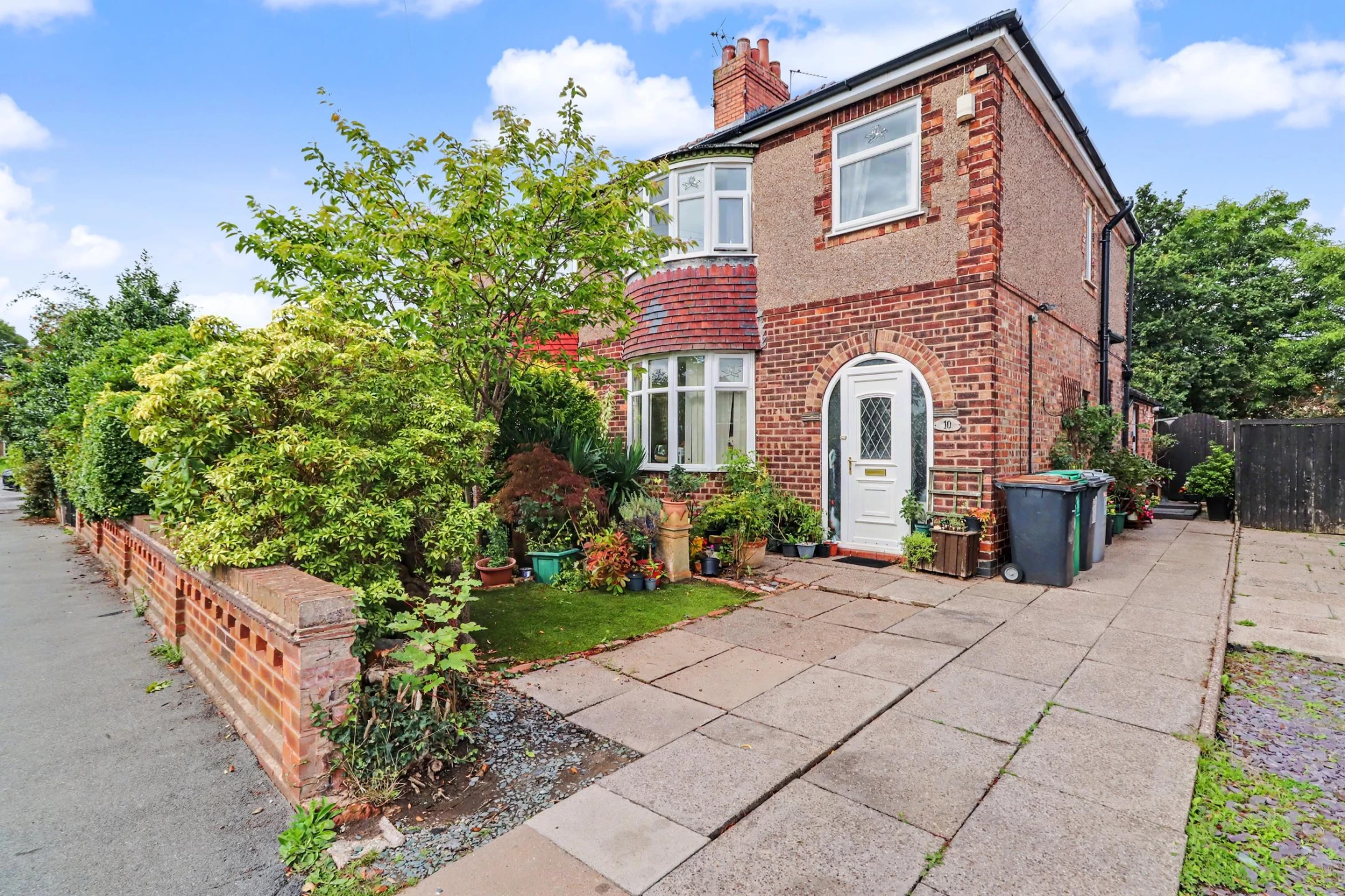 Property enquiry form background image