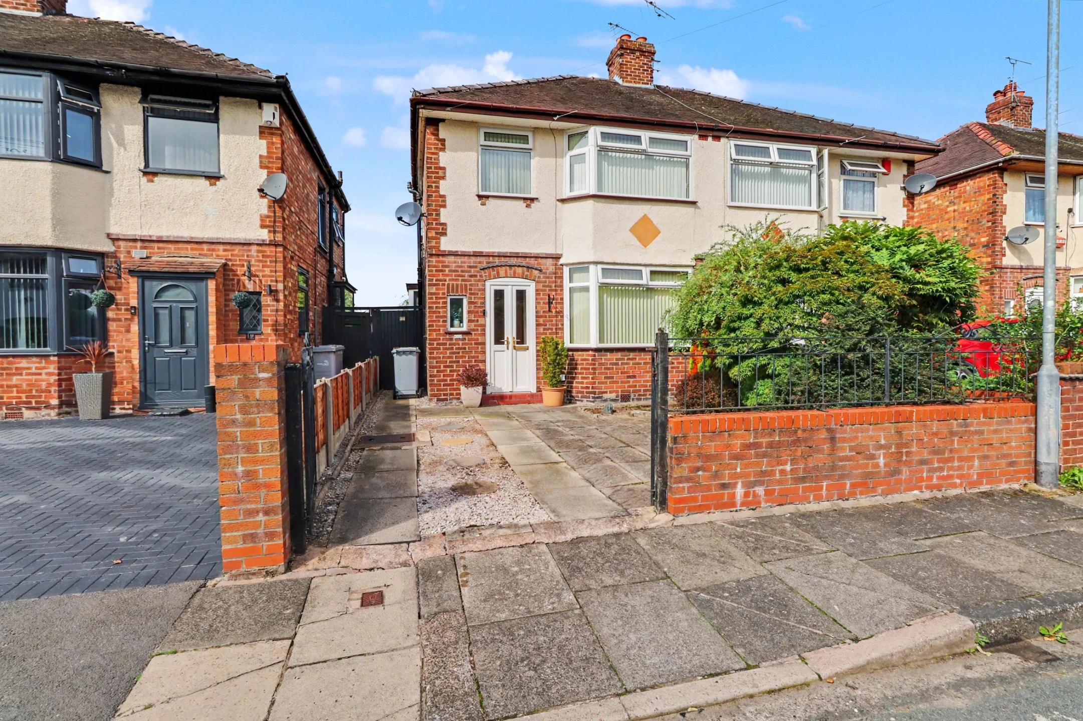 Property enquiry form background image