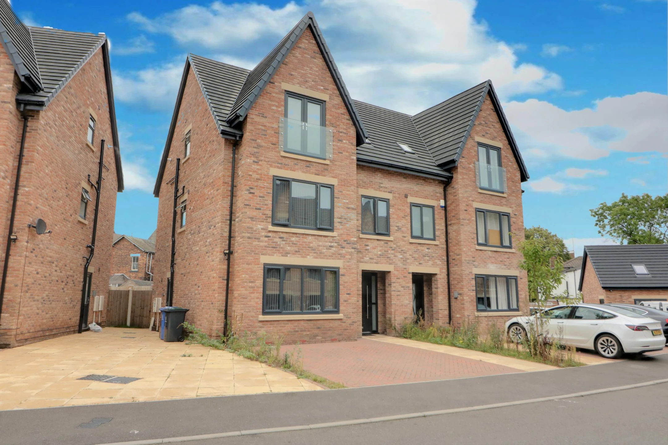 Property enquiry form background image