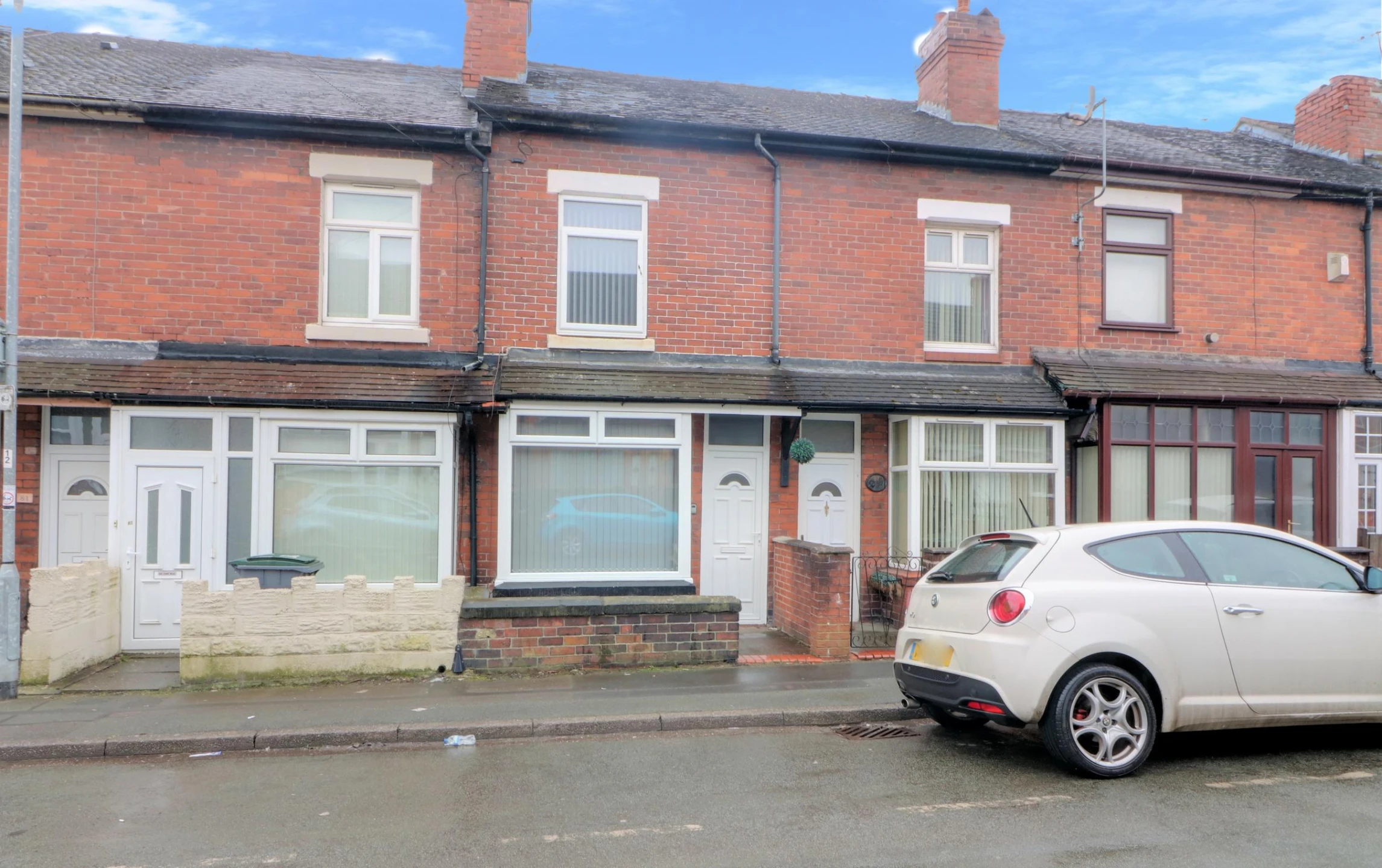 Property enquiry form background image