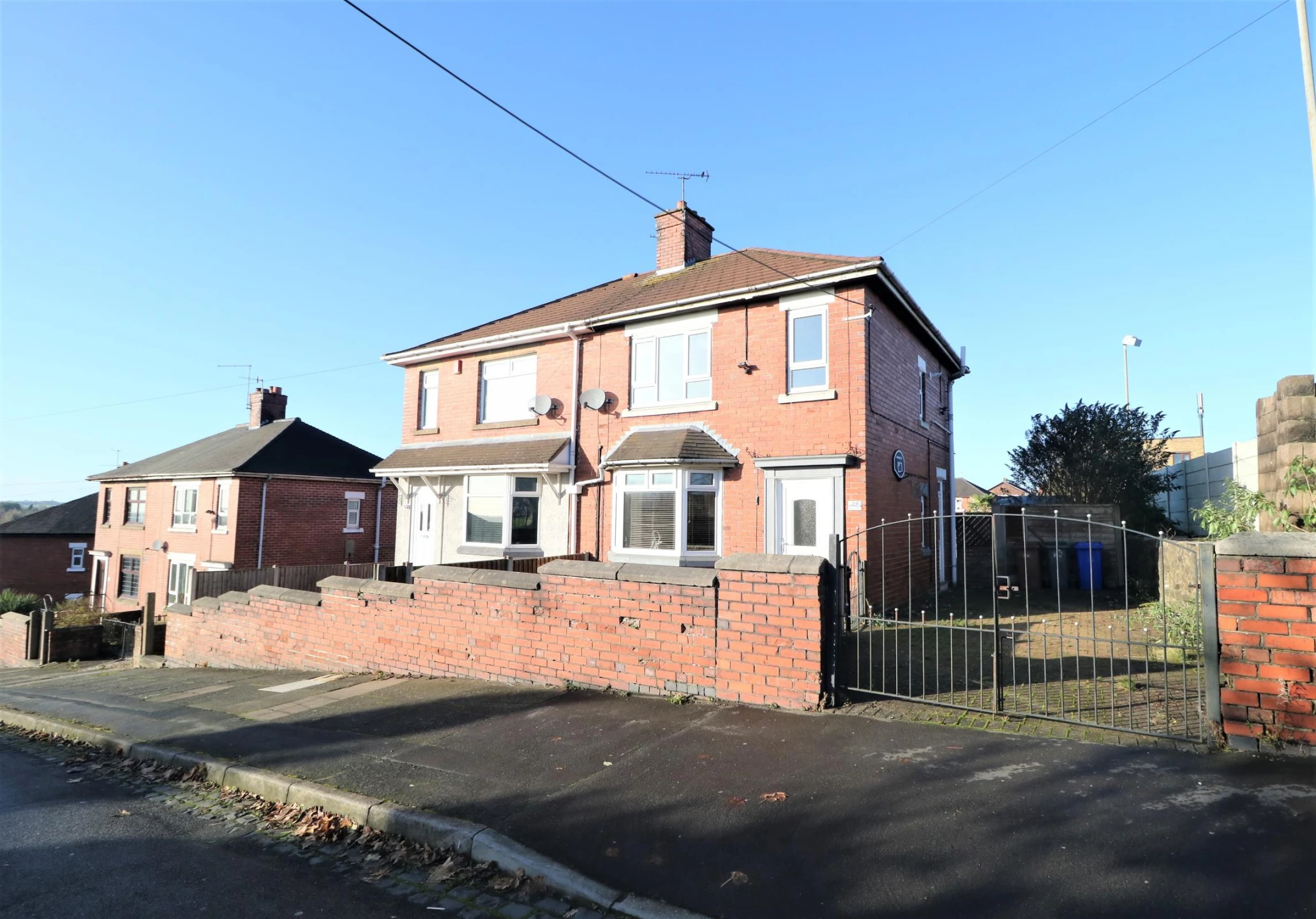 Property enquiry form background image