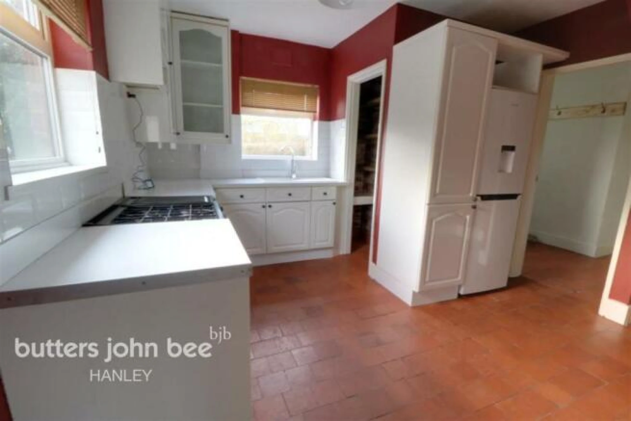 **TENANTS IN SITU** WITH NO UPWARD CHAIN this is a great three bedroom