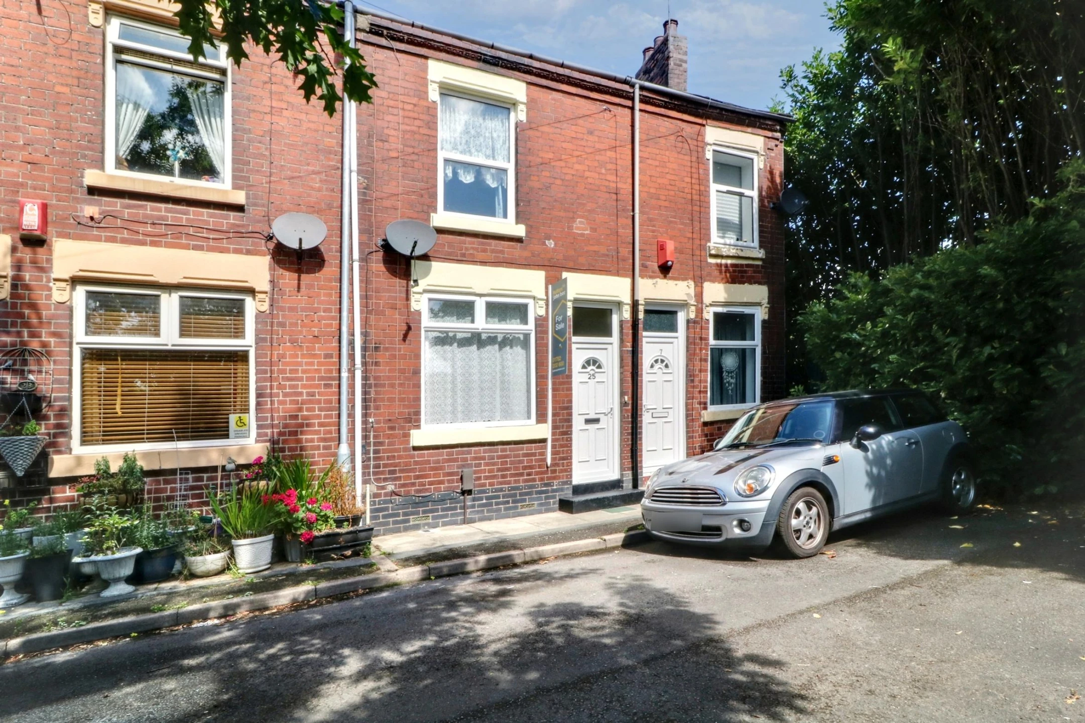 Listing image