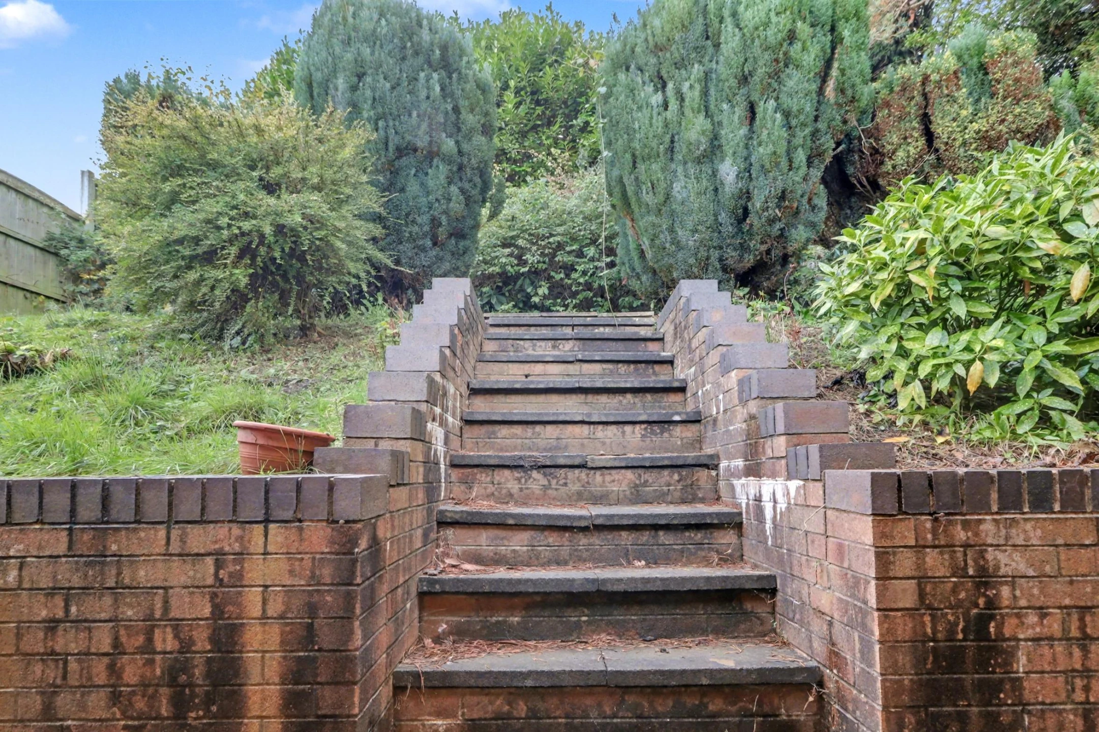 Pomona Rise, Sneyd Green Stoke-On-Trent ST1 6EG