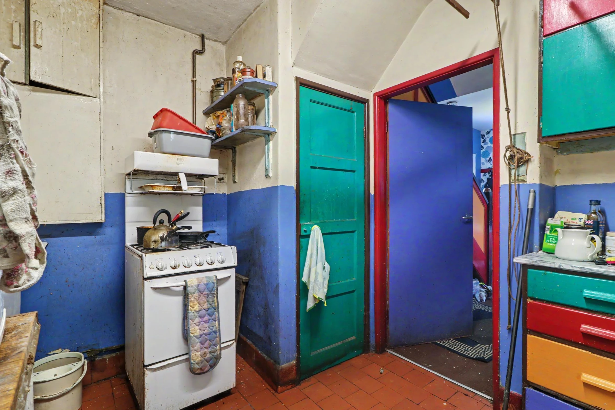 Oversley Road Stoke-On-Trent ST6 6TY