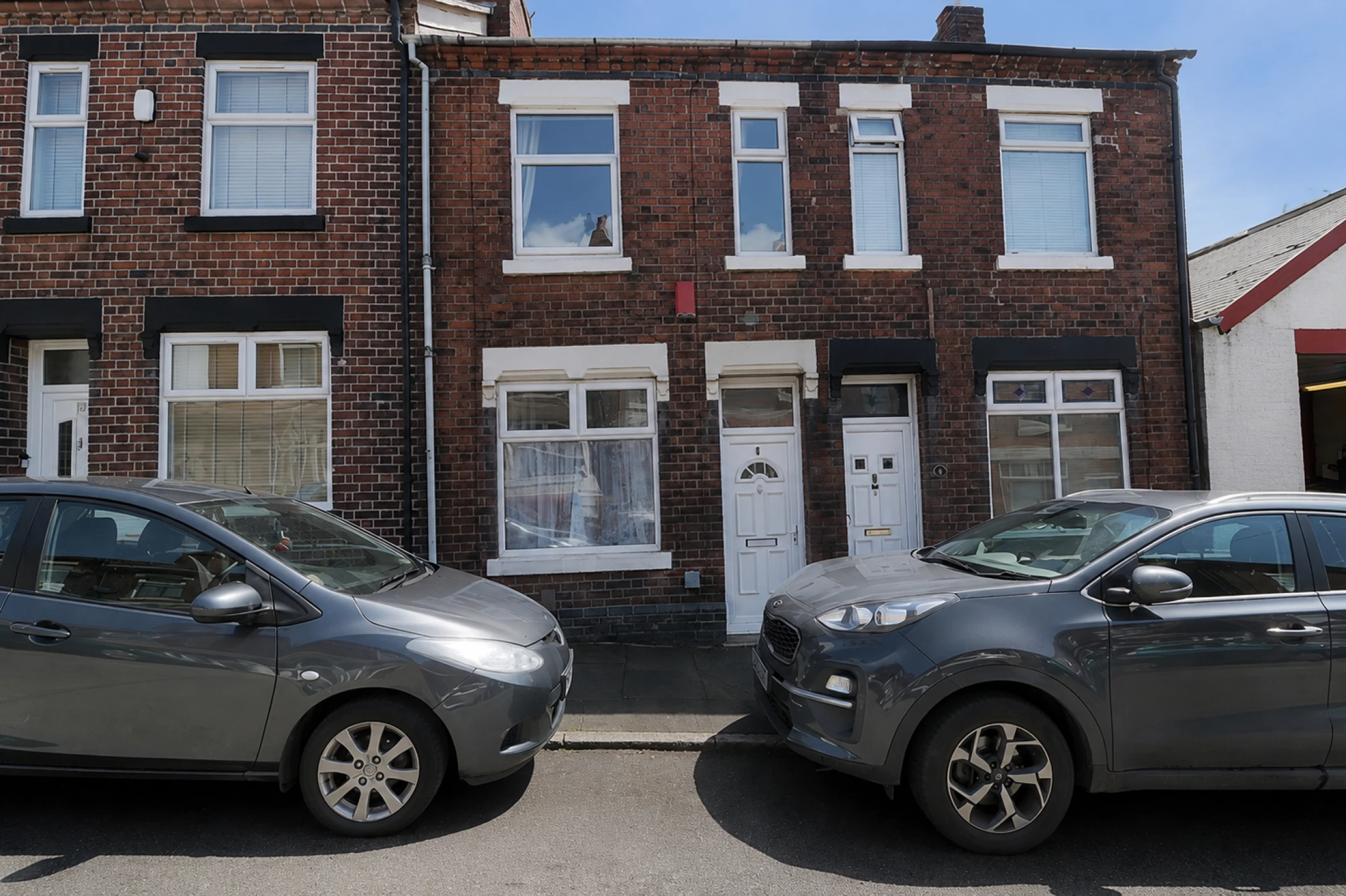 Property enquiry form background image