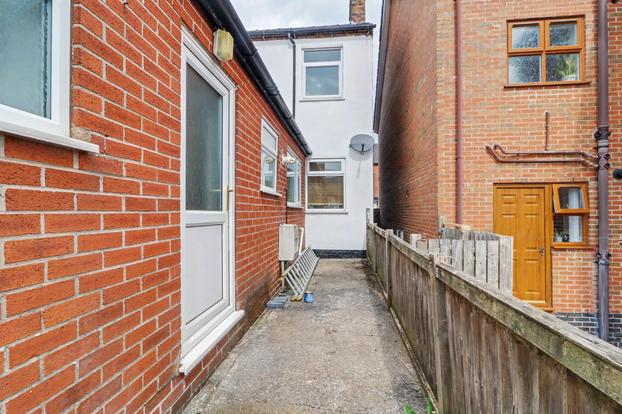 Stoke-On-Trent ST1 6