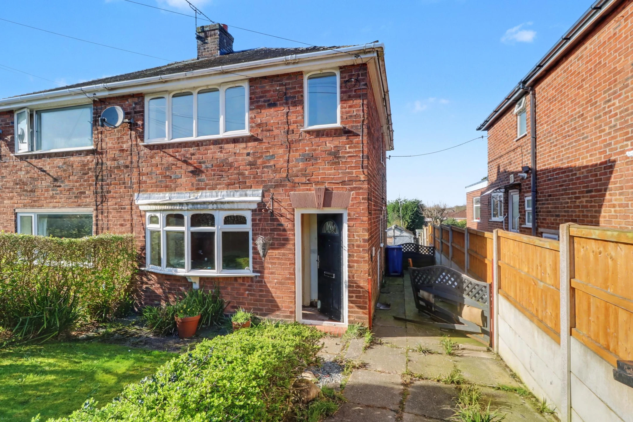 Property enquiry form background image