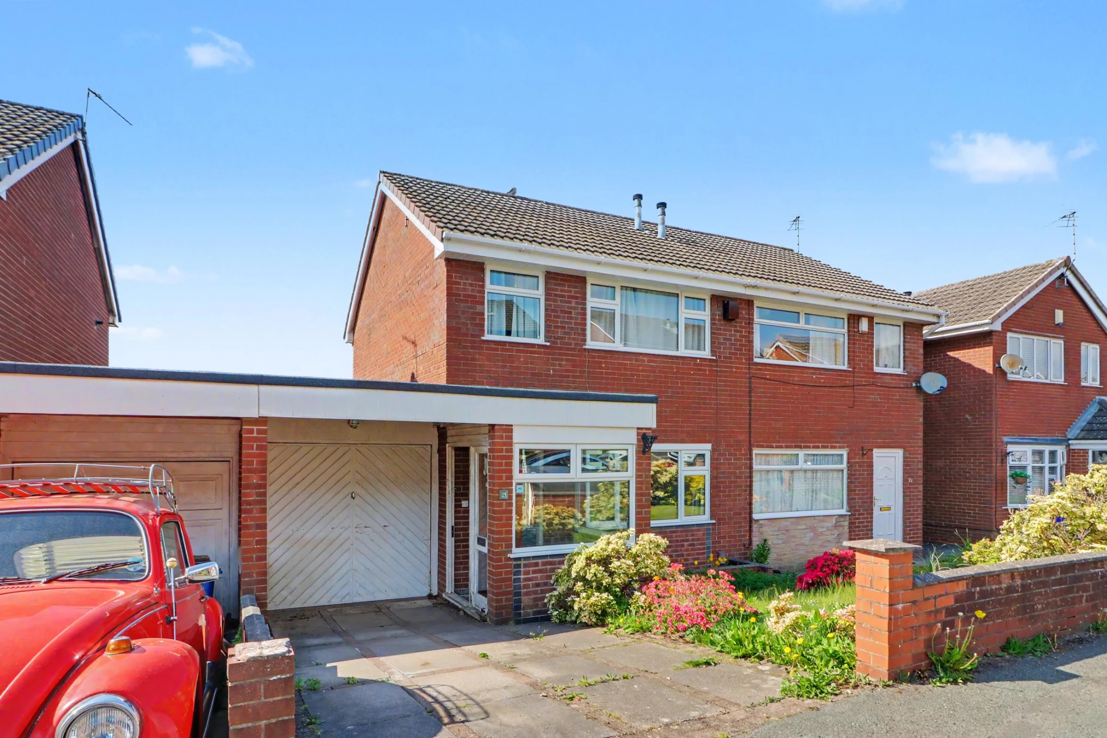 Property enquiry form background image