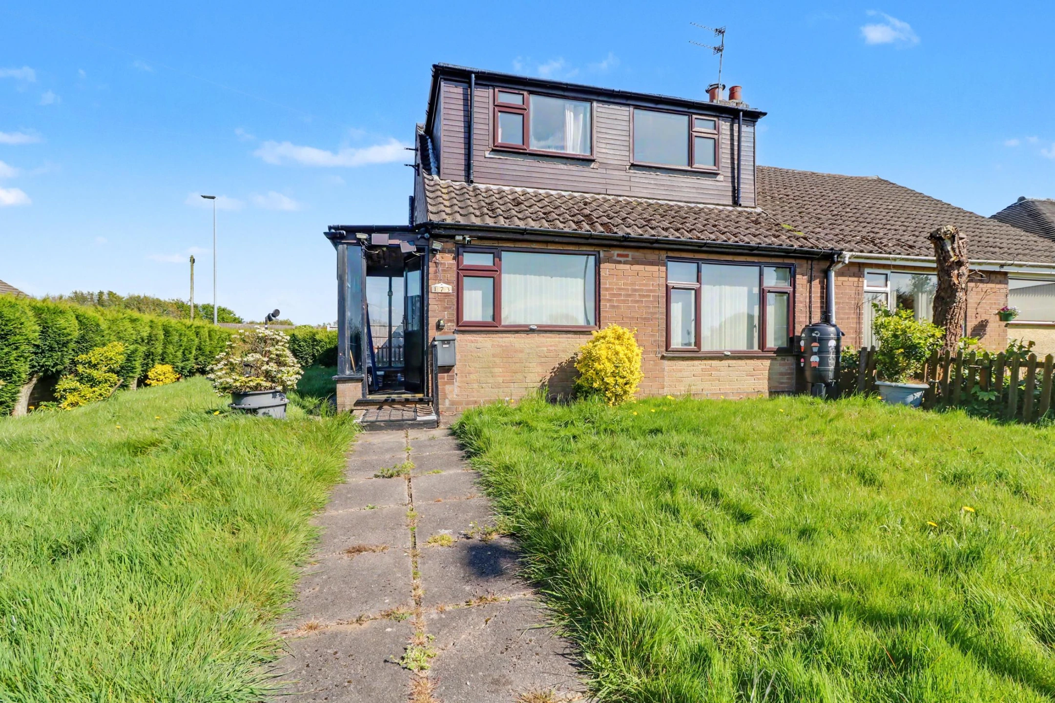 Property enquiry form background image