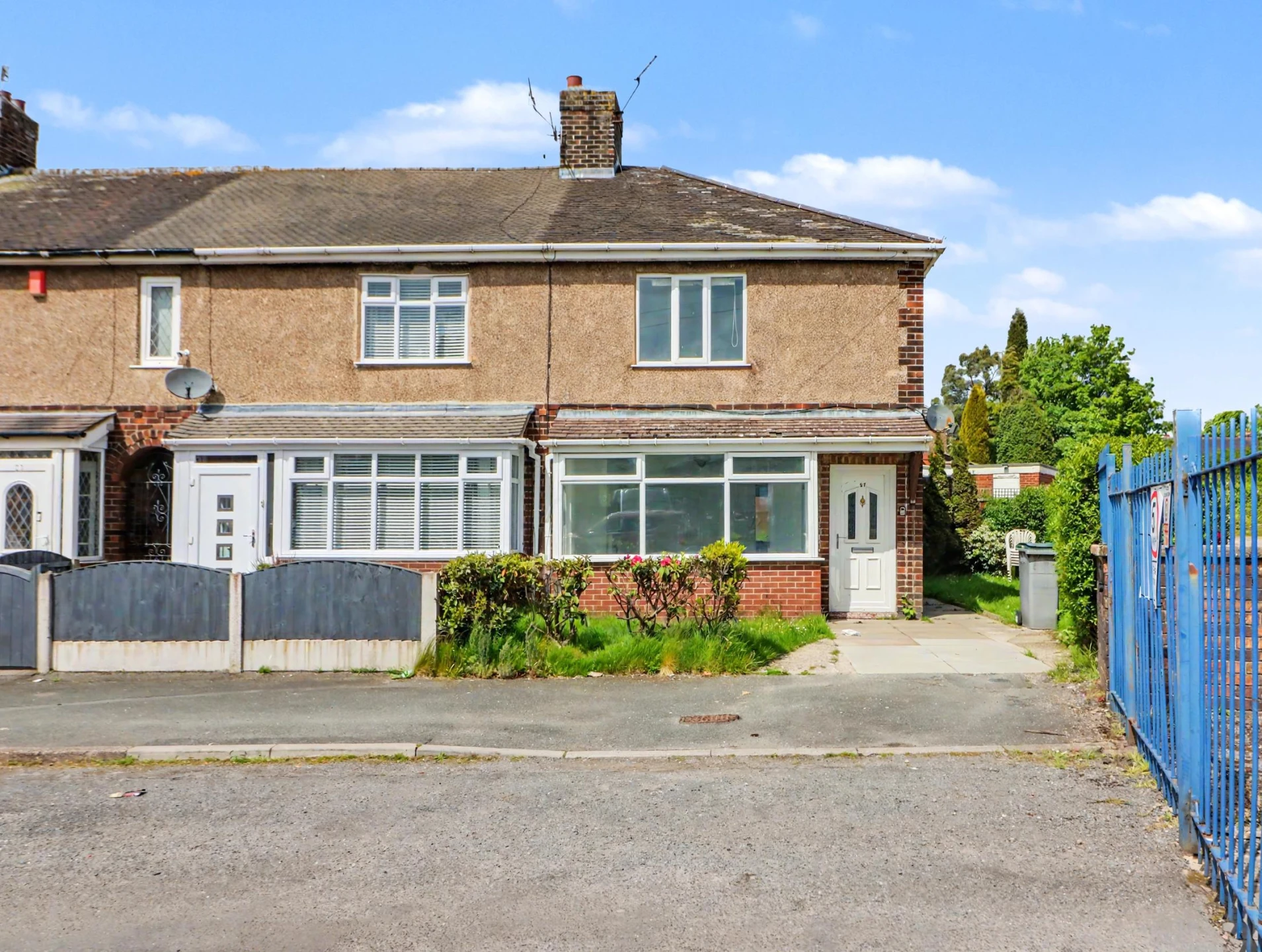 Property enquiry form background image