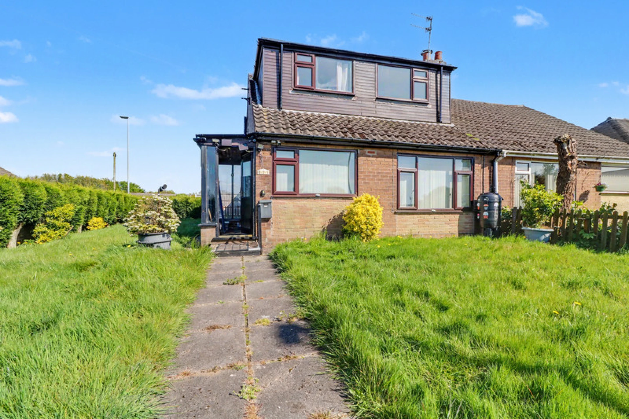 Property enquiry form background image