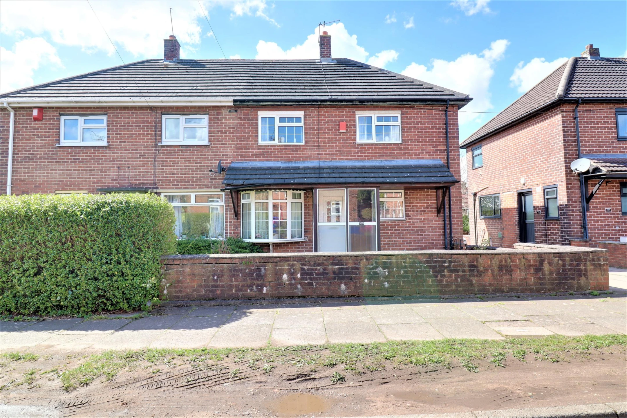 Property enquiry form background image