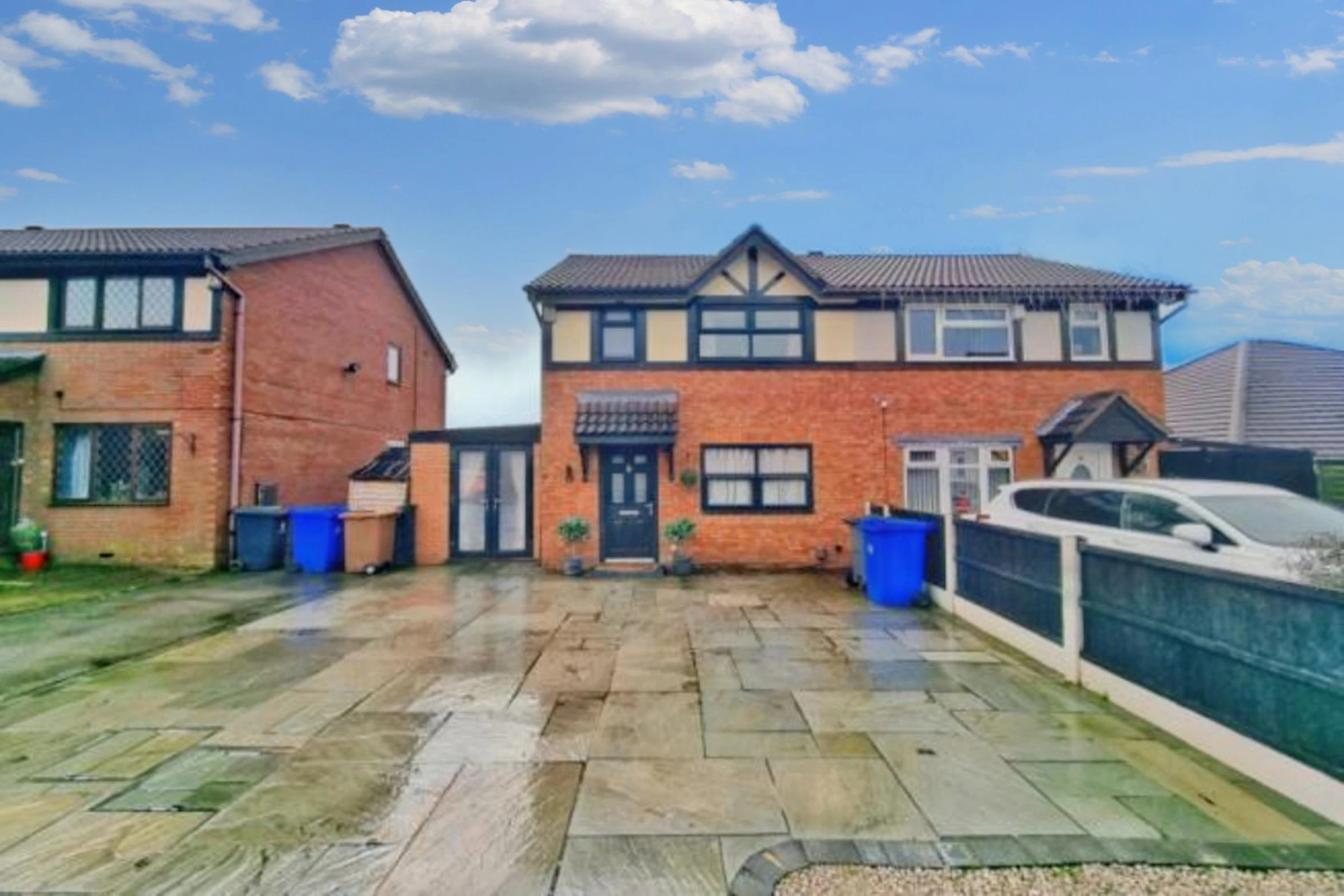 Property enquiry form background image