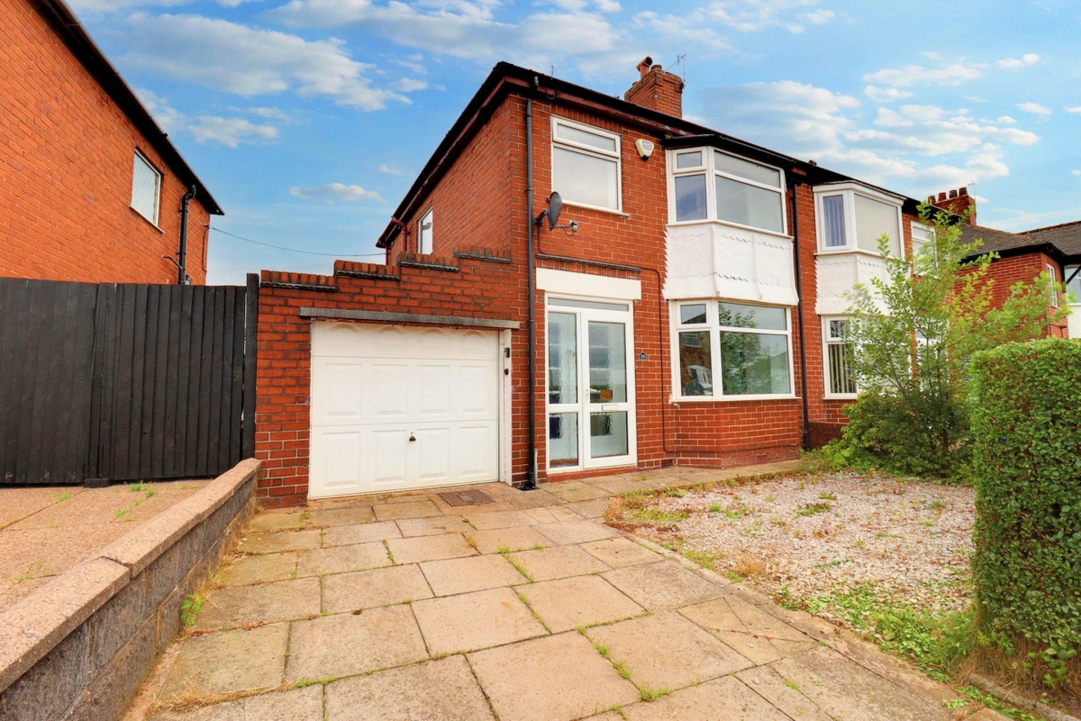 Property enquiry form background image